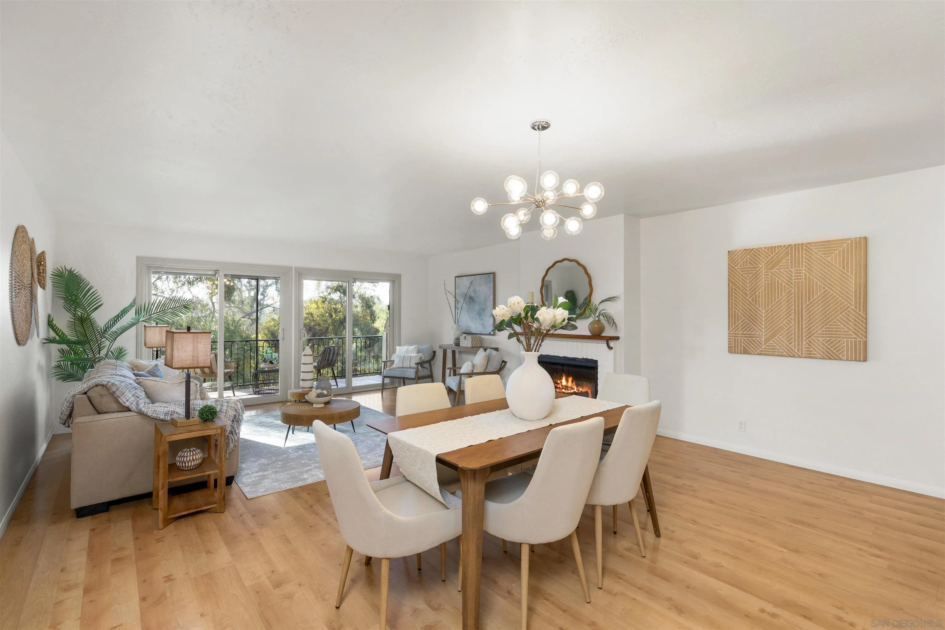 https://cdn.realtyfeed.com/cdn/127/260024050/6e50be6a486227ac17a8228d41630556.webp