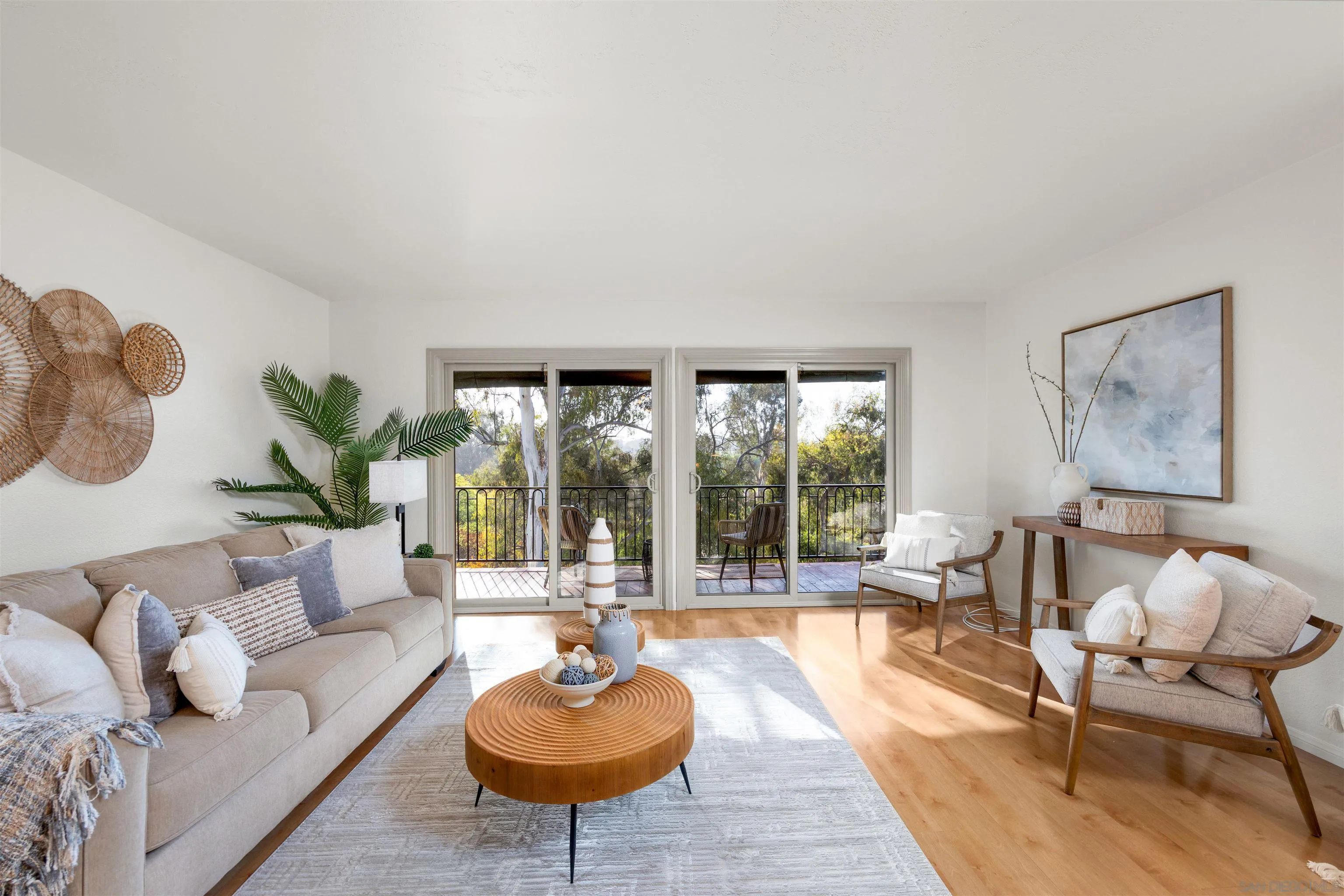 https://cdn.realtyfeed.com/cdn/127/260024050/f80707ba045d7ab5fea3e4a50b5e81d6.webp