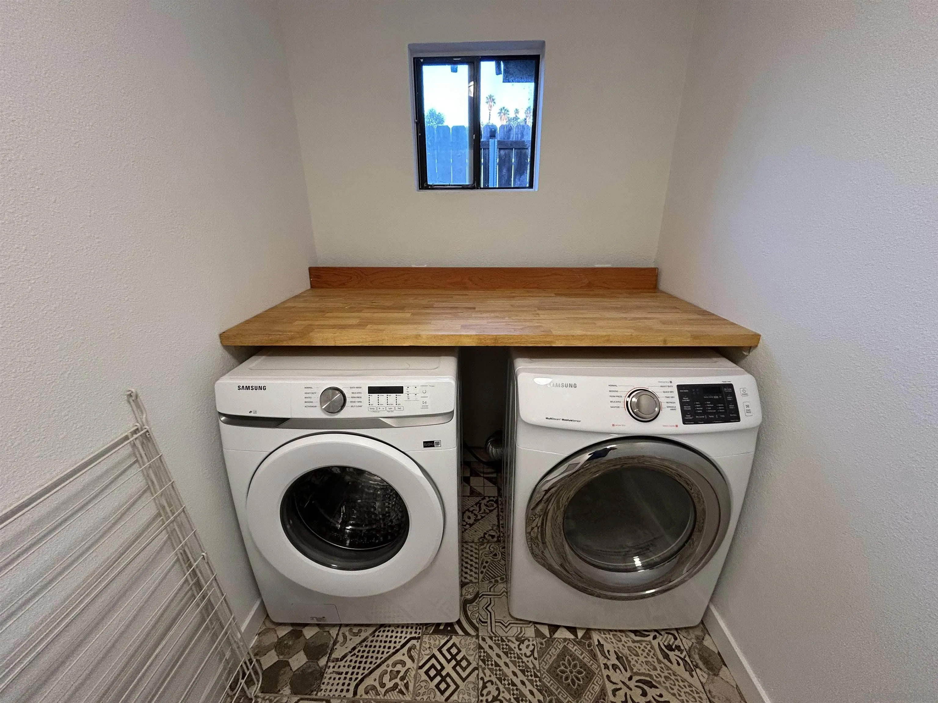 https://cdn.realtyfeed.com/cdn/127/260024053/22f7c7227b670d2a37b4c6241ccb190d.webp
