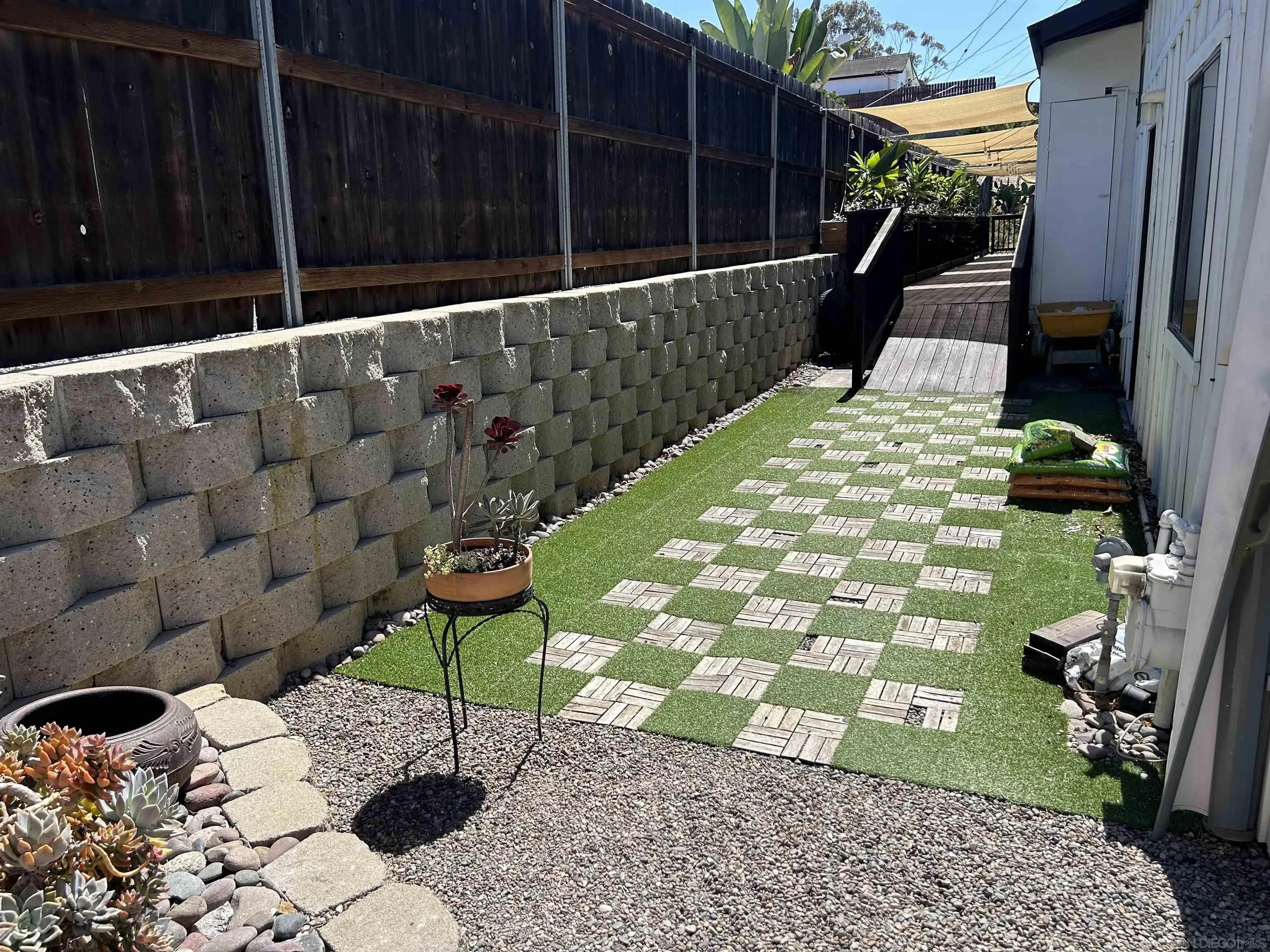 https://cdn.realtyfeed.com/cdn/127/260024053/d53315f135958fbccae747782685c8ba.webp