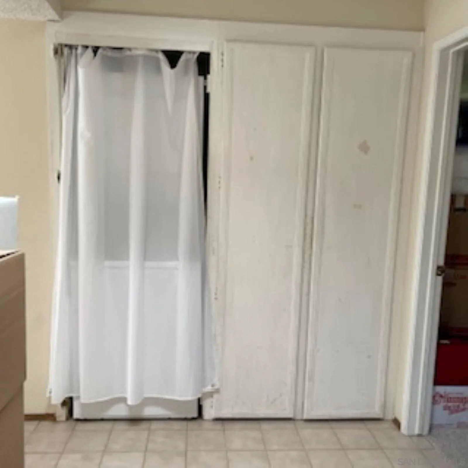 https://cdn.realtyfeed.com/cdn/127/260024057/422de06619ebfb0667be6843aa886e42.webp