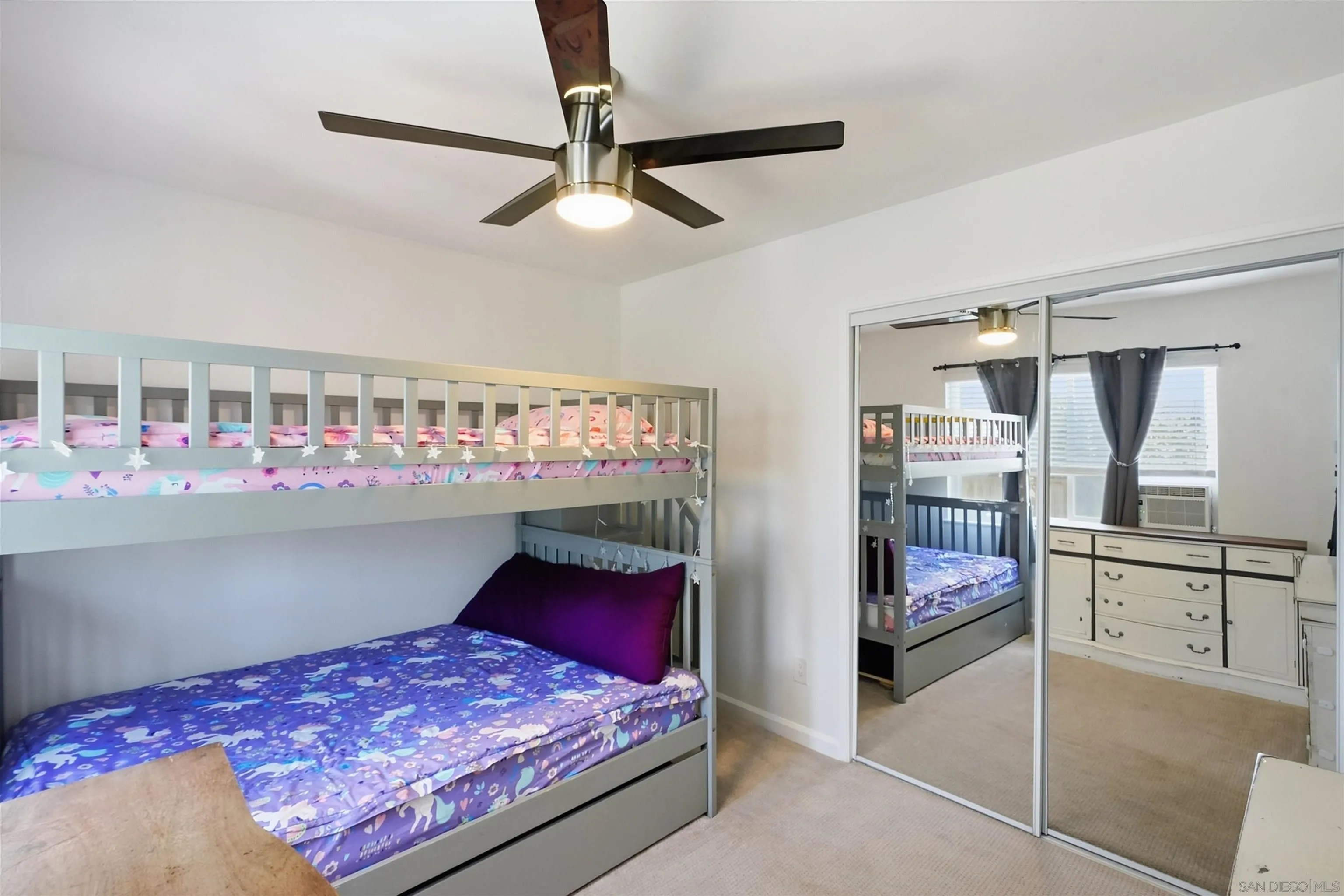 https://cdn.realtyfeed.com/cdn/127/260024058/3c963c0e5bc746055b9fe45fc5d74f9c.webp
