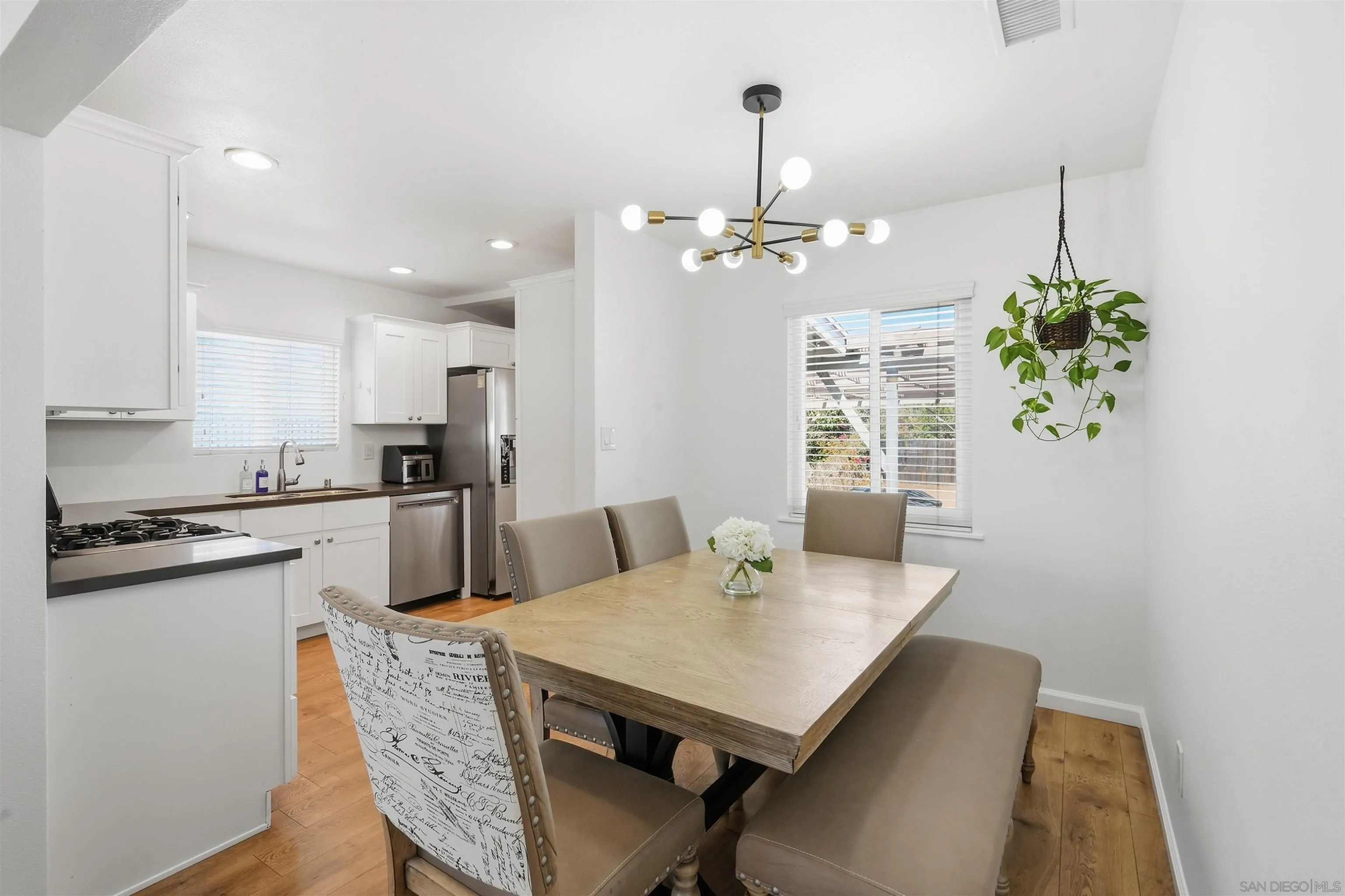 5082 Reynolds, San Diego CA 92113