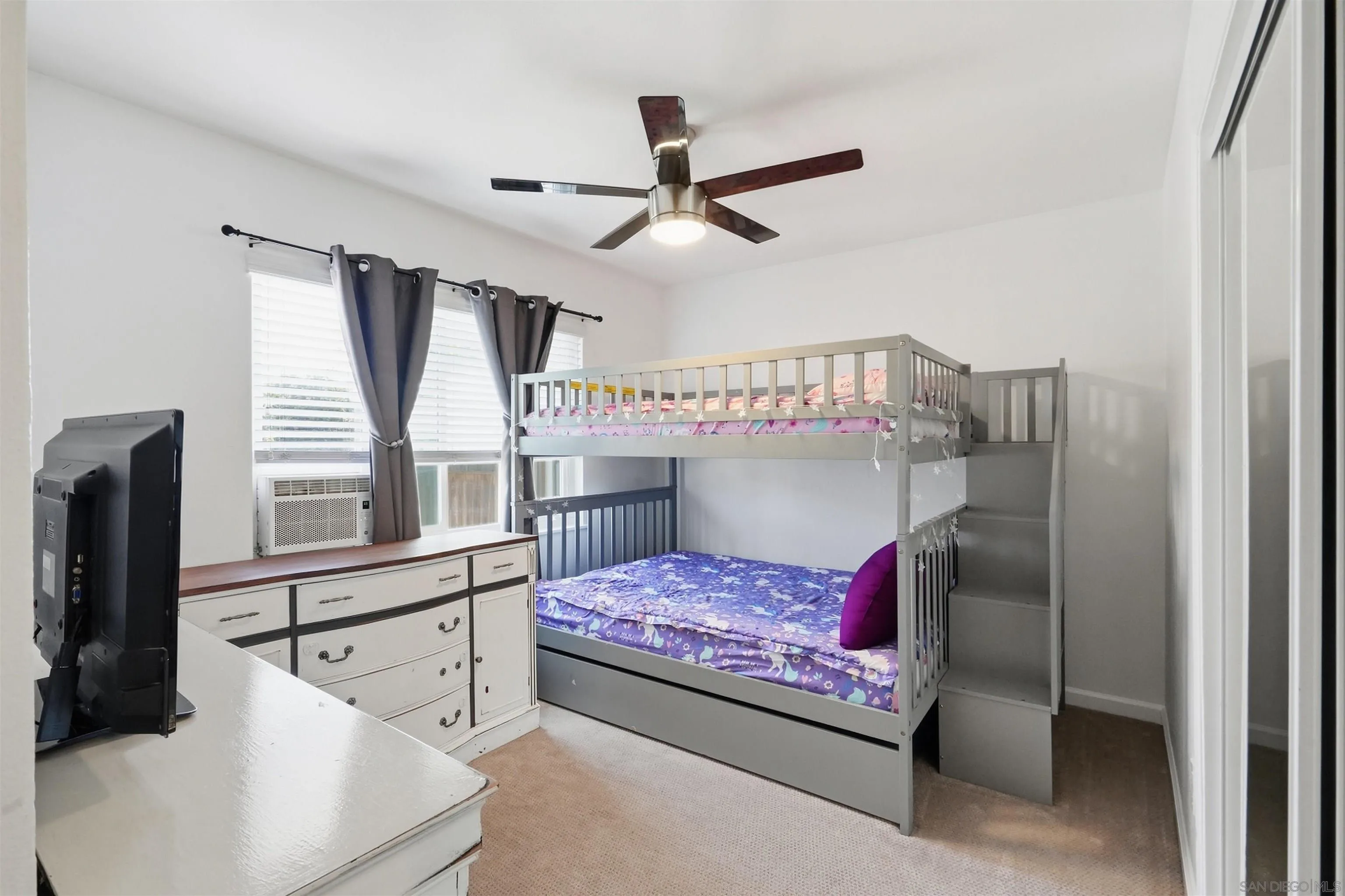 https://cdn.realtyfeed.com/cdn/127/260024058/f503086b1f5023e4918ebdbfe96bd4ac.webp