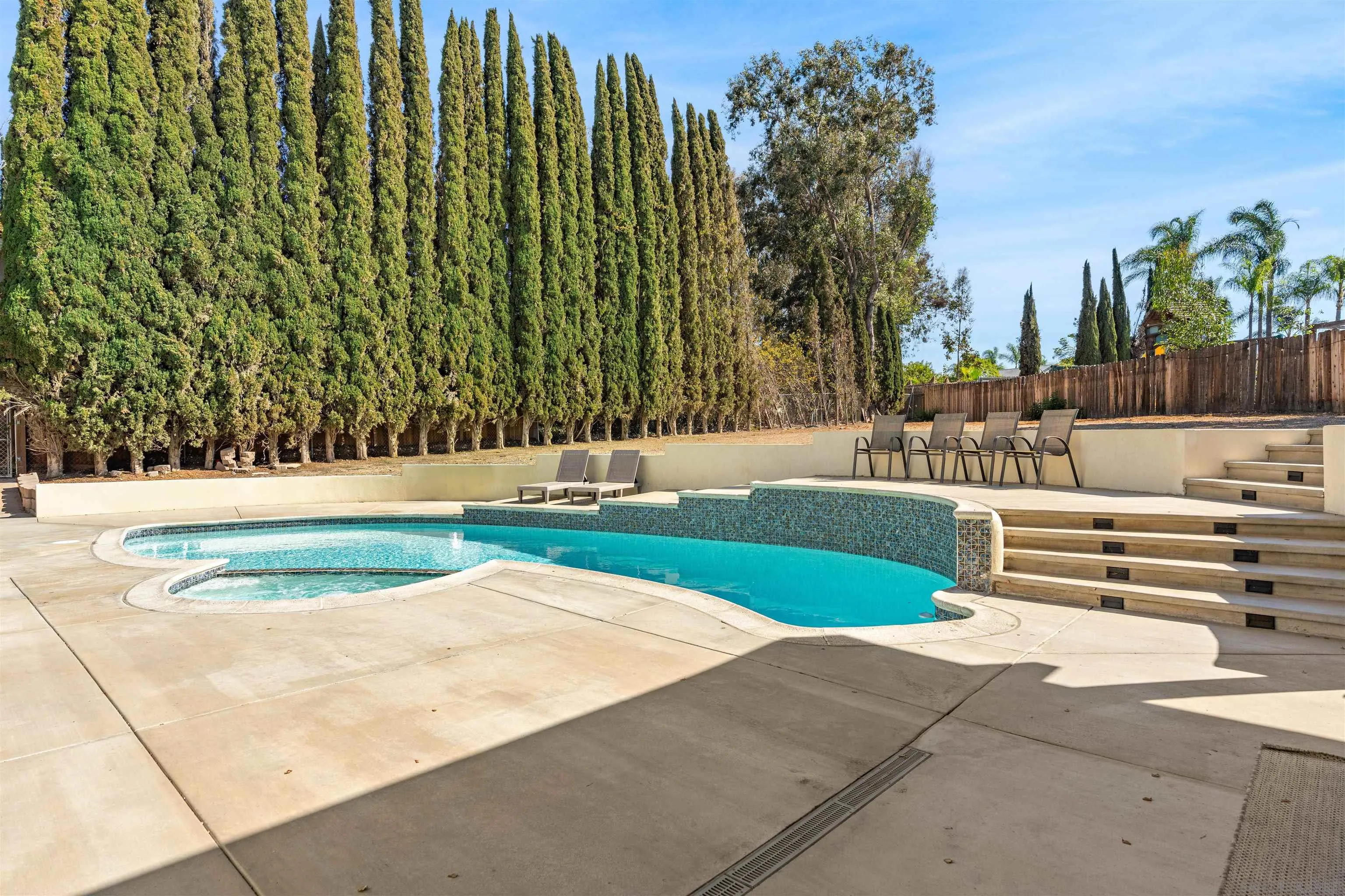 https://cdn.realtyfeed.com/cdn/127/260024064/6ac5e3b62b802d30941491ffe276de9e.webp