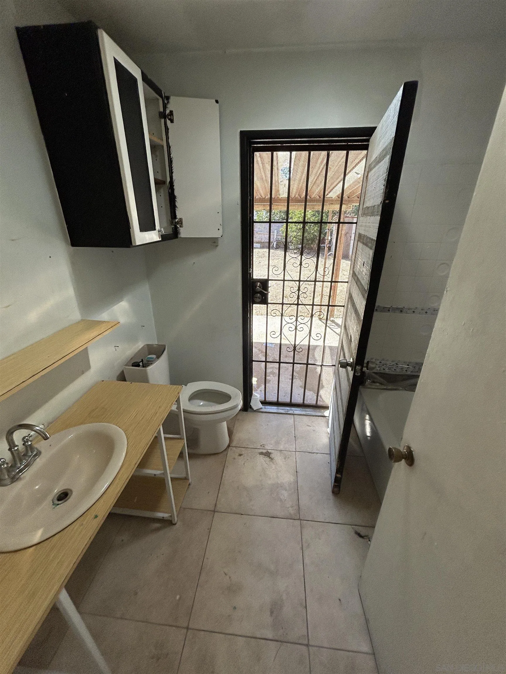 https://cdn.realtyfeed.com/cdn/127/260024068/60948d0666664cf40173cf6070e1c9cb.webp