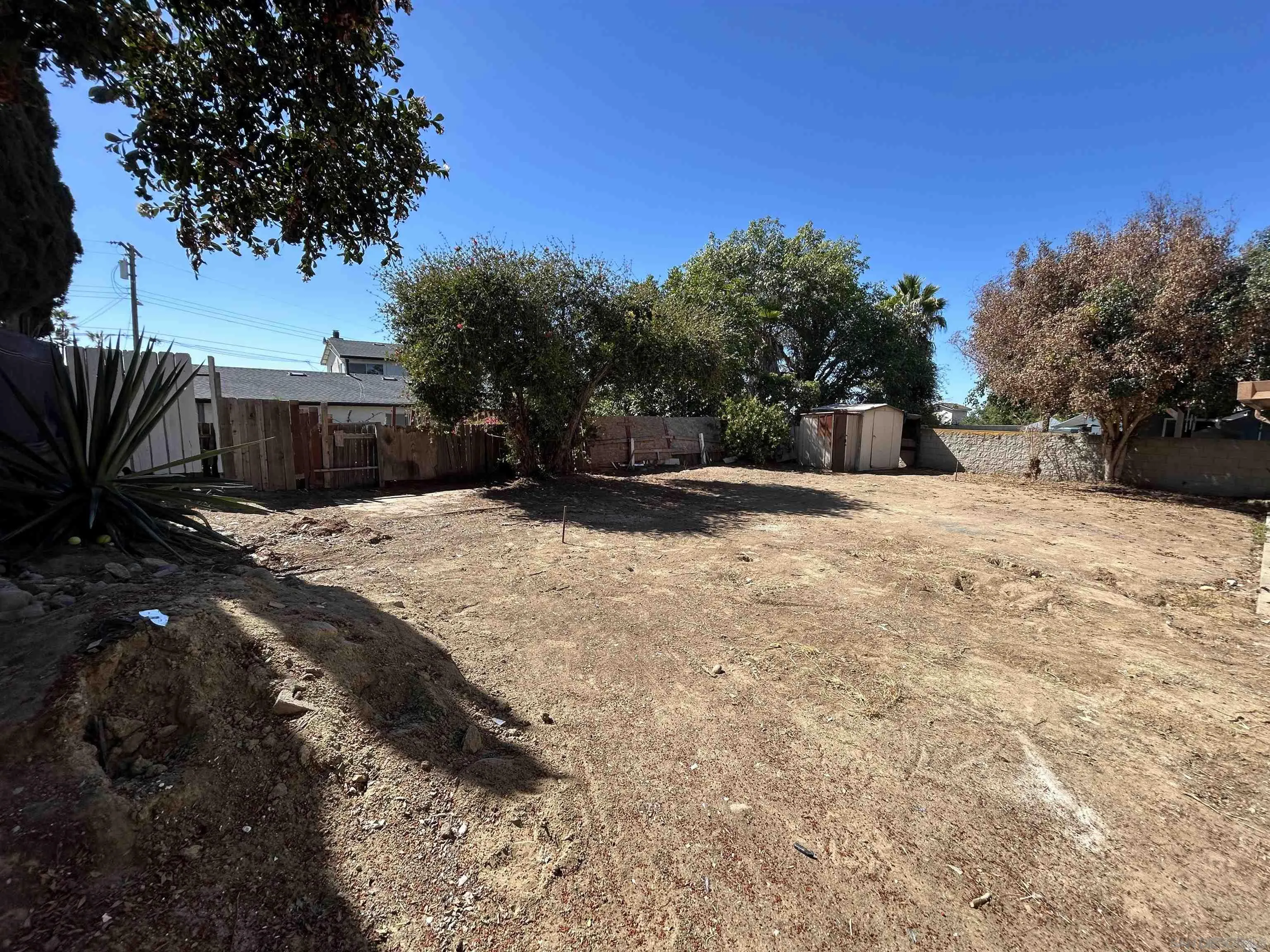 https://cdn.realtyfeed.com/cdn/127/260024068/de3a33942c10b1b9ff8110f5d535ad2a.webp