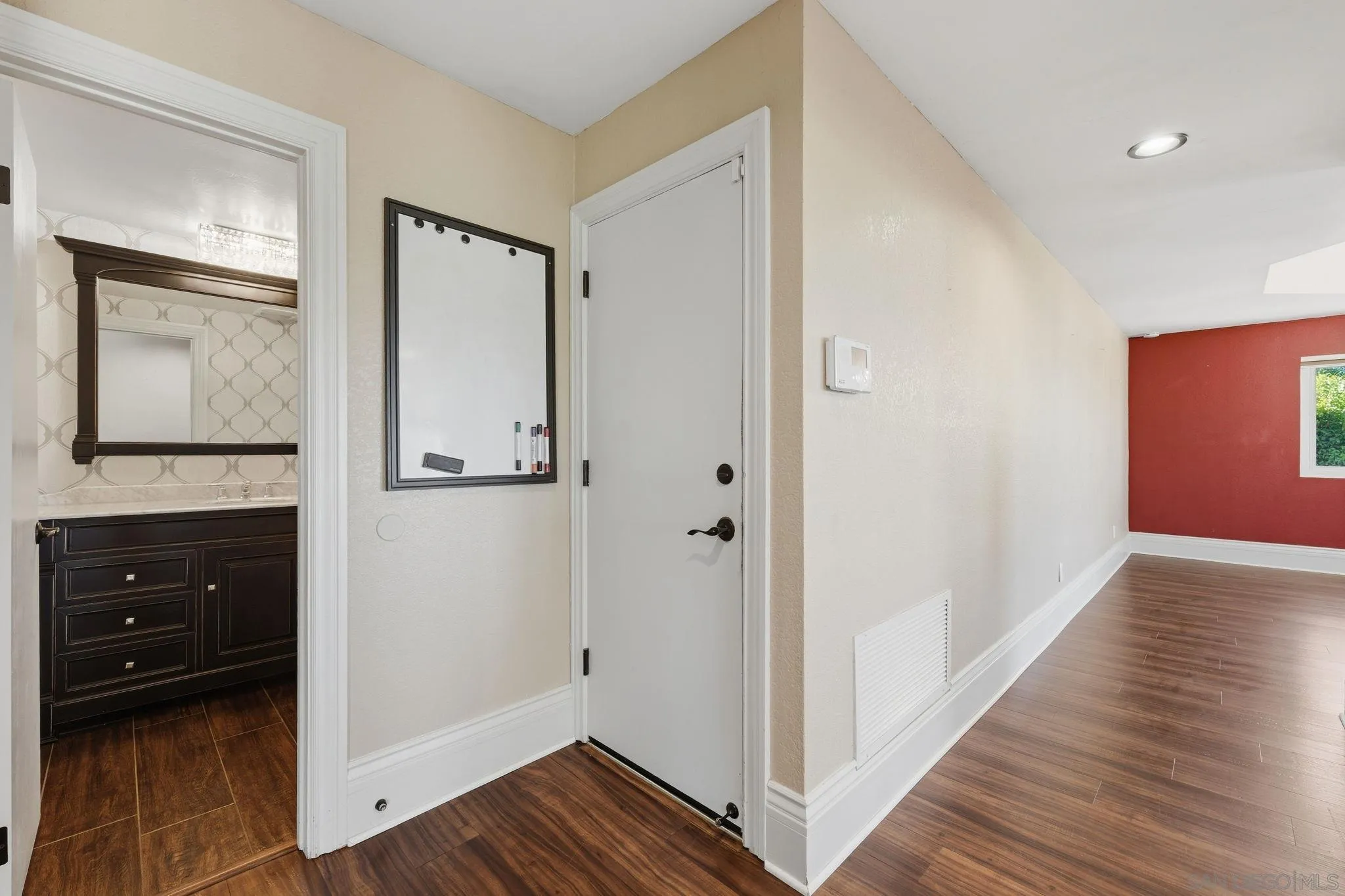 https://cdn.realtyfeed.com/cdn/127/260024070/0e9baf72a966b49fac4baf4f836954a7.webp
