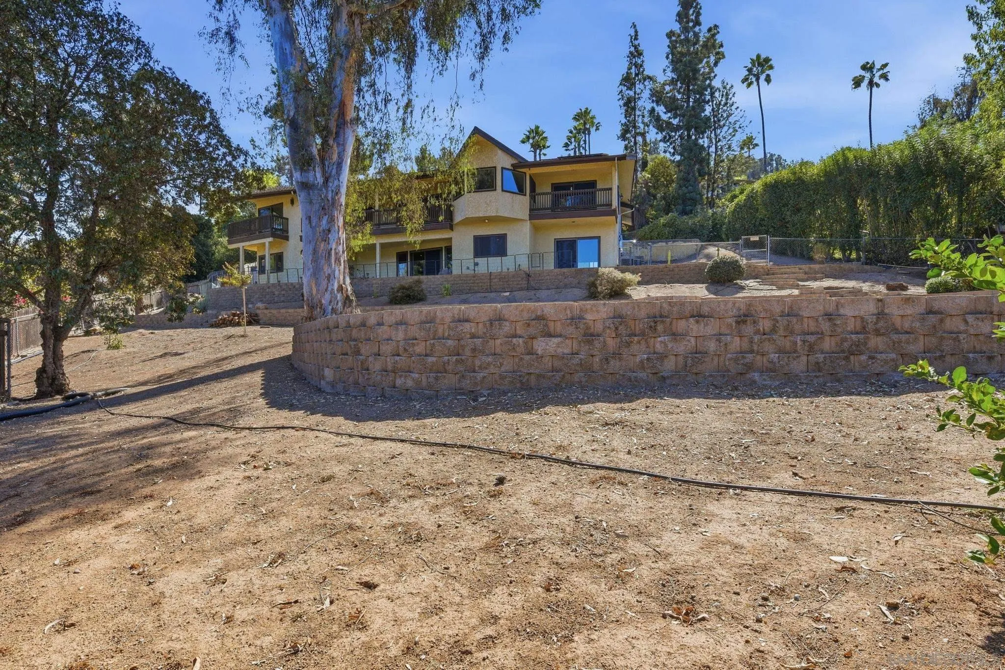 https://cdn.realtyfeed.com/cdn/127/260024070/a6b8a139e61a4ee4fa327cffe1a4cb51.webp