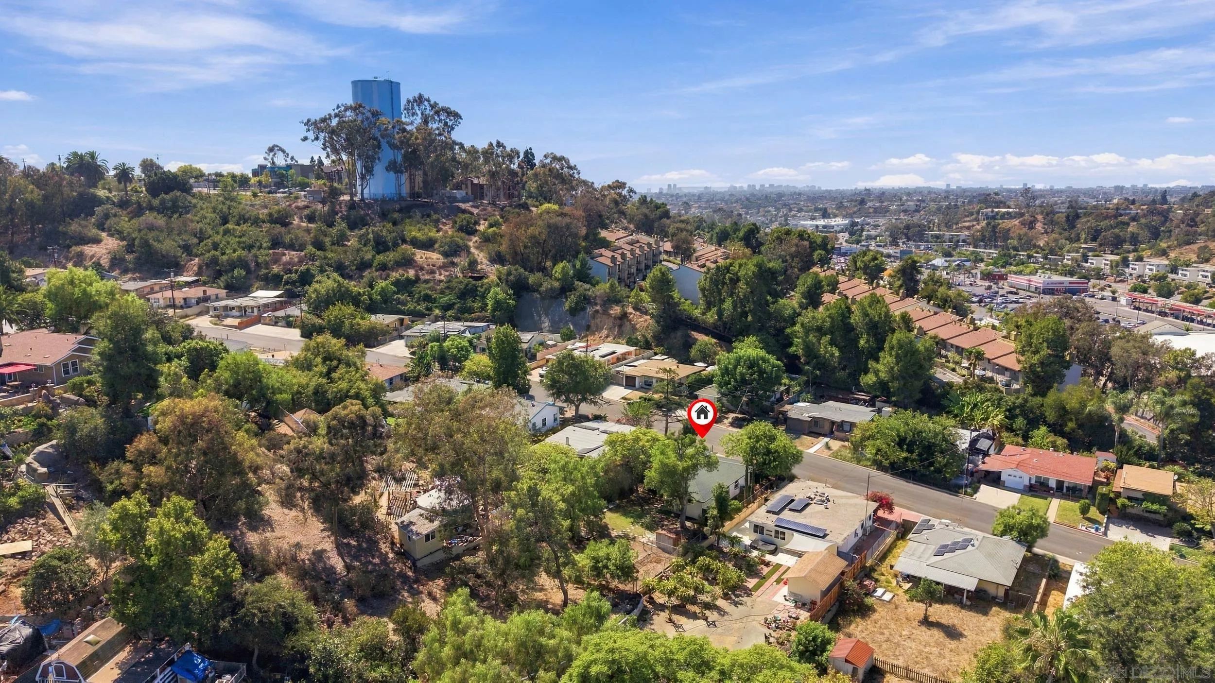https://cdn.realtyfeed.com/cdn/127/260024071/ed1fed4909d30ee535e669b4c7c84fd3.webp