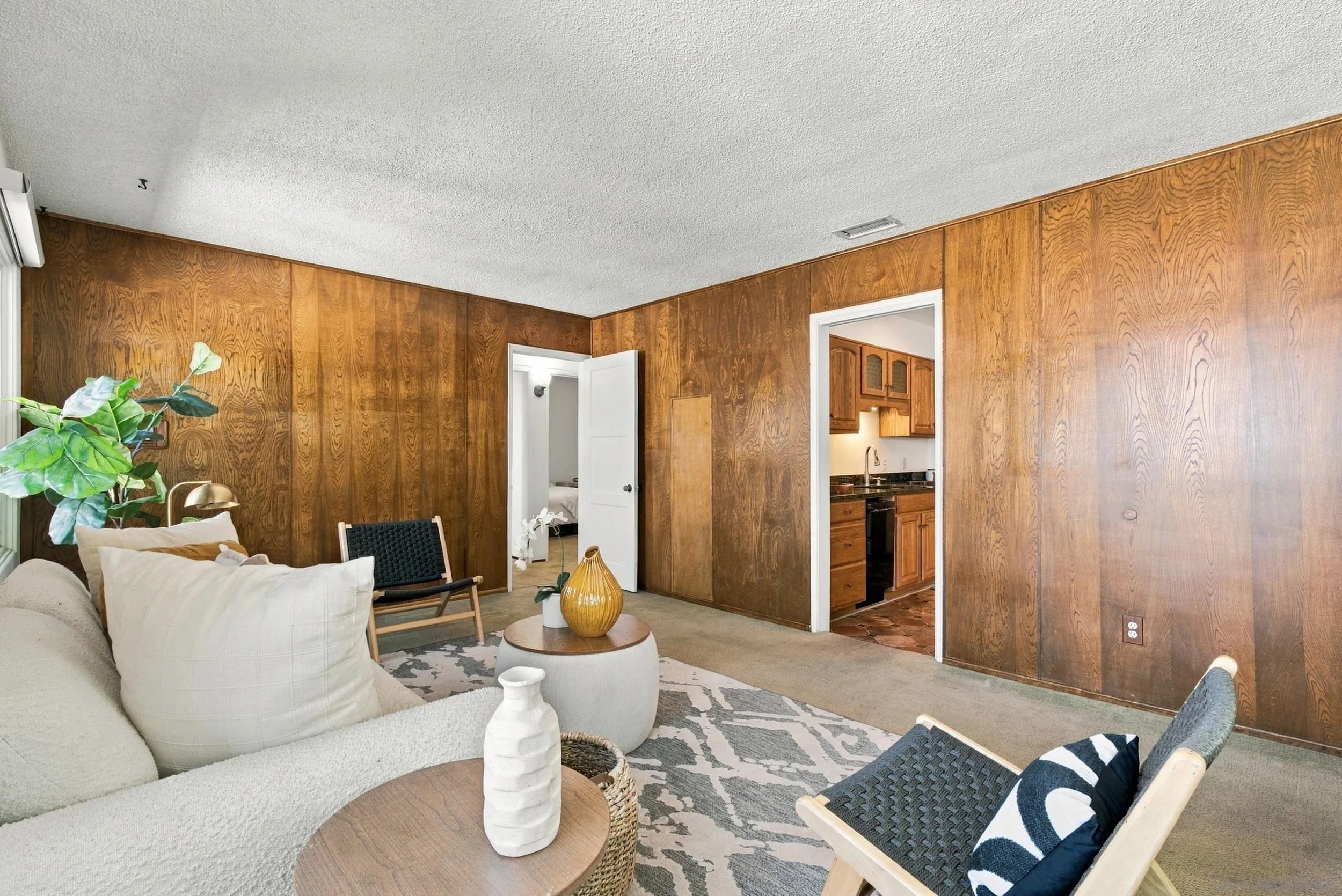https://cdn.realtyfeed.com/cdn/127/260024071/f294ad503a2405a1c9692001e85e429a.webp