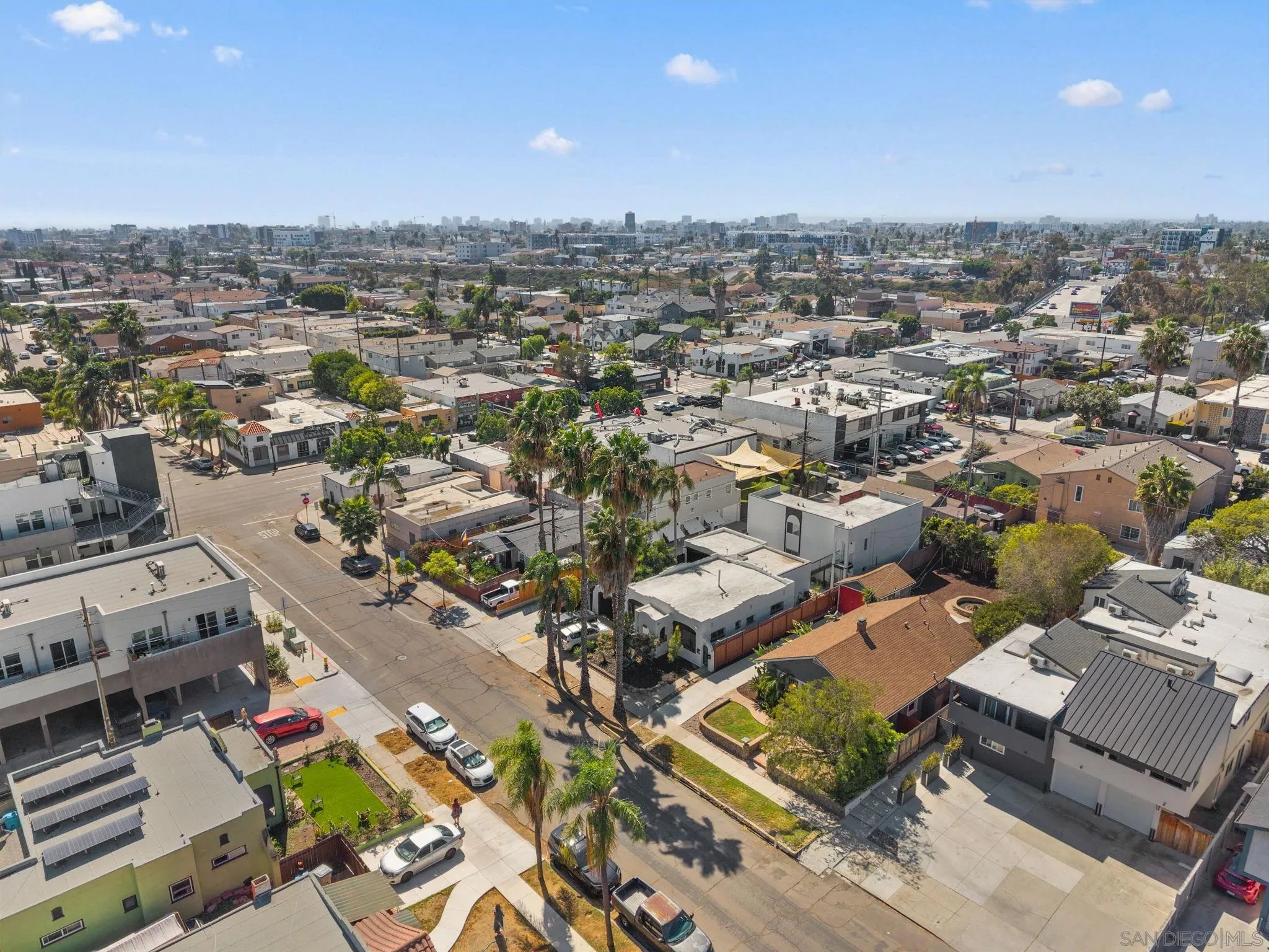https://cdn.realtyfeed.com/cdn/127/260024073/719b8ba138219a4afcae028c1f6edf06.webp