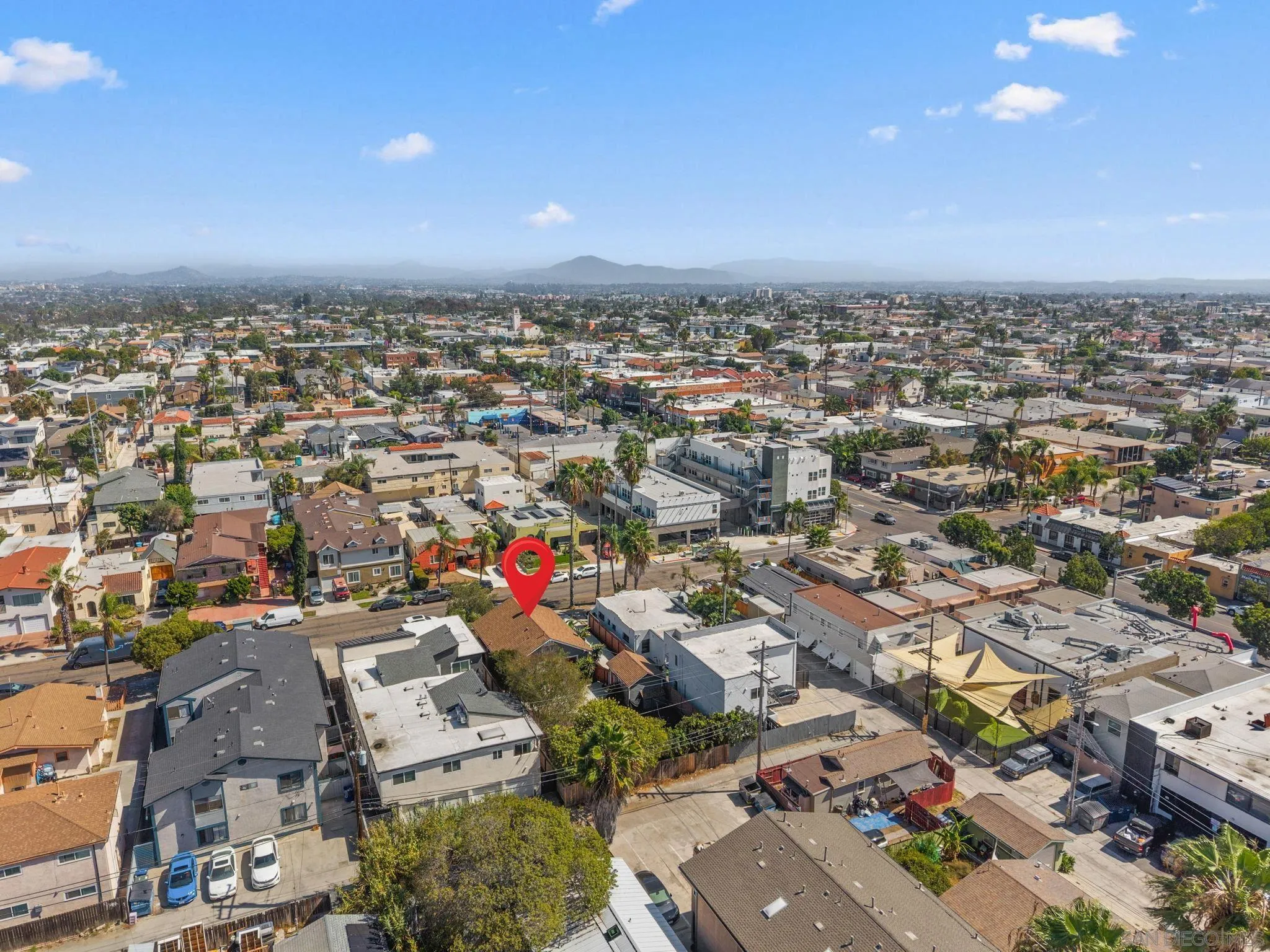 https://cdn.realtyfeed.com/cdn/127/260024073/7d4c4197a3cef4e9906c74fef547bb04.webp