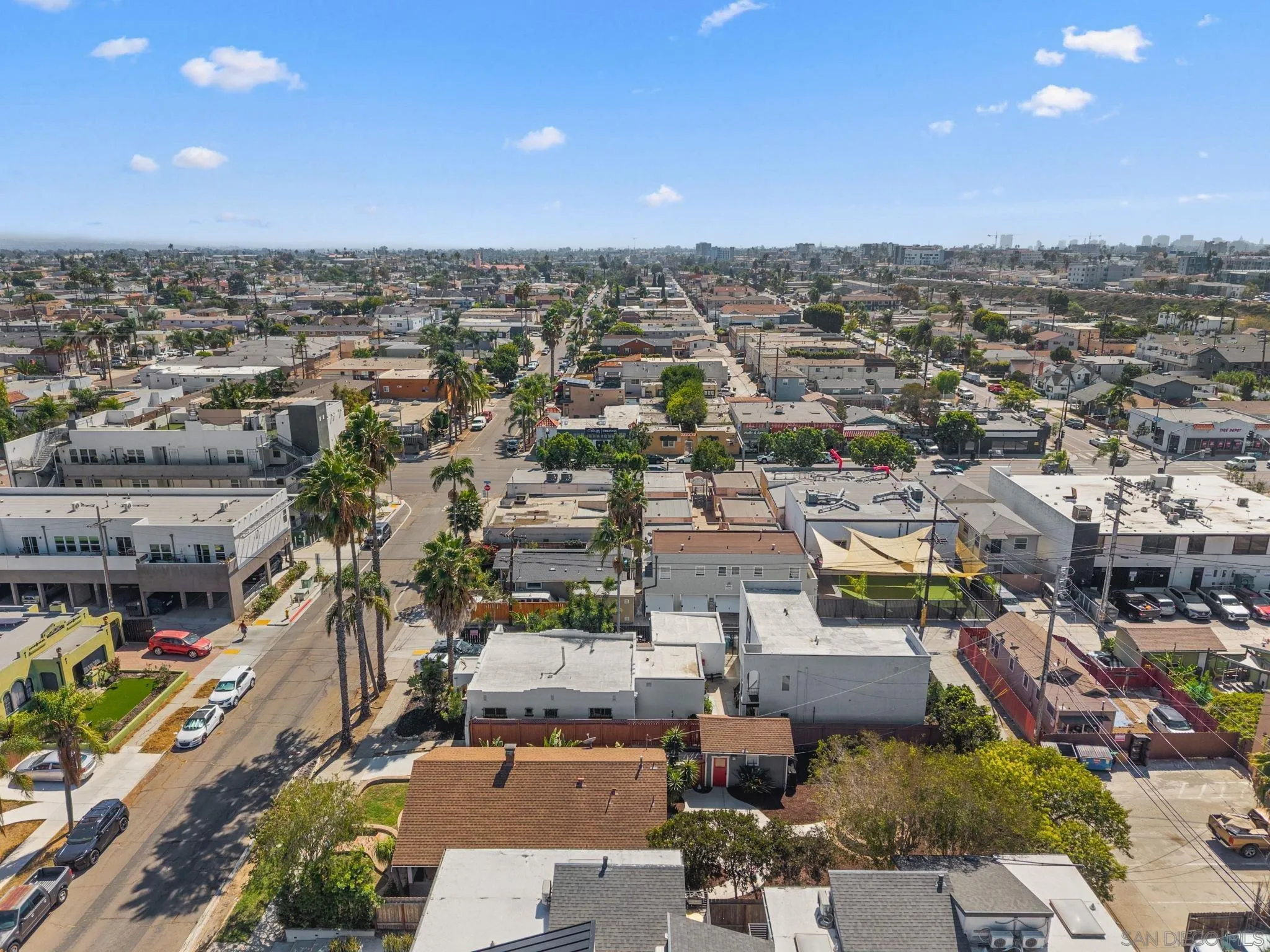 https://cdn.realtyfeed.com/cdn/127/260024073/8466bc7304026f01b75eb58ac84bfe5c.webp