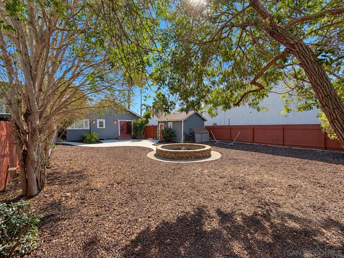 https://cdn.realtyfeed.com/cdn/127/260024073/9caa48ded60980a4d87a01f87c46c157.webp