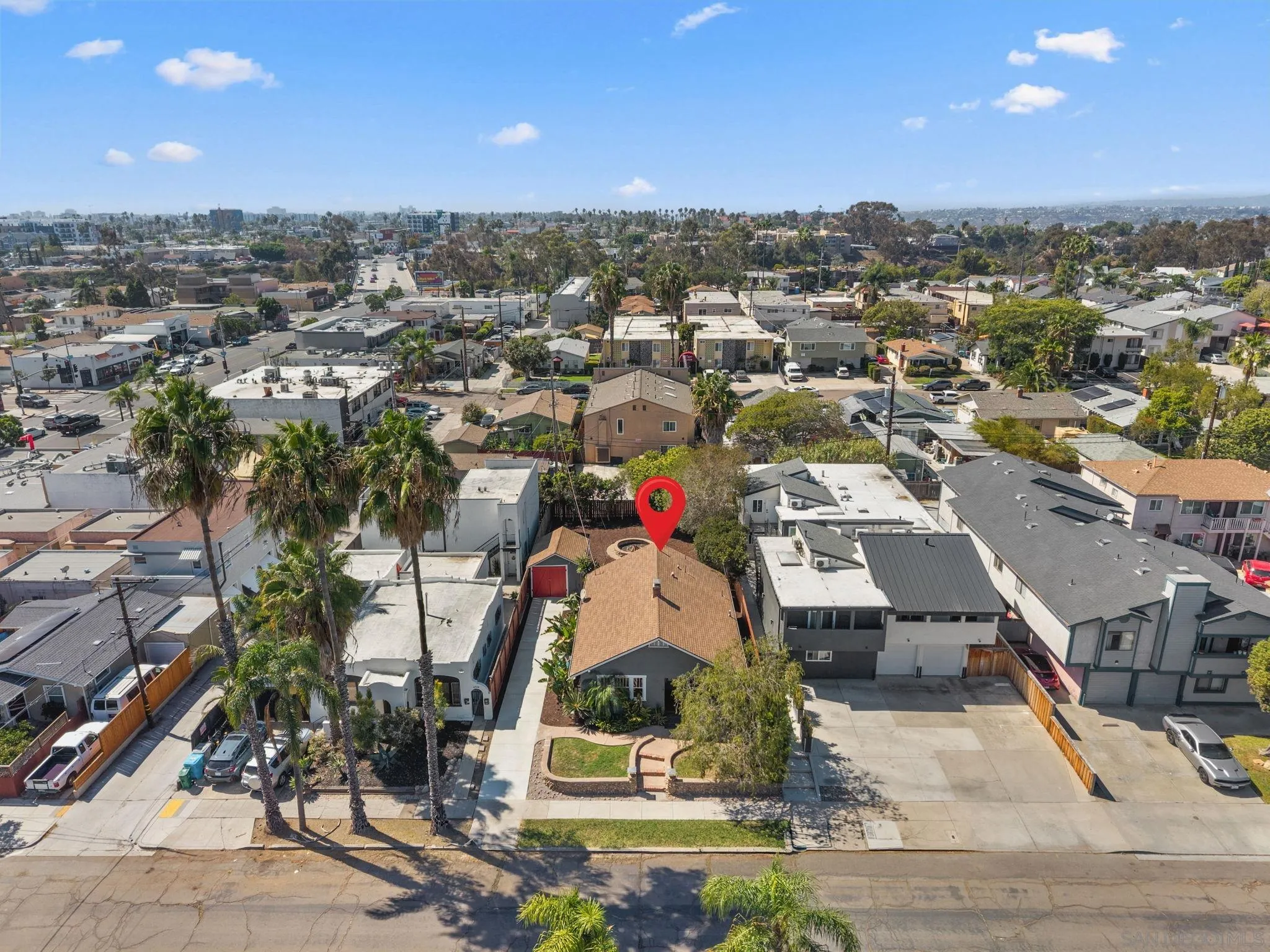 https://cdn.realtyfeed.com/cdn/127/260024073/e27c727c93837e7bd58aa66d54b73177.webp