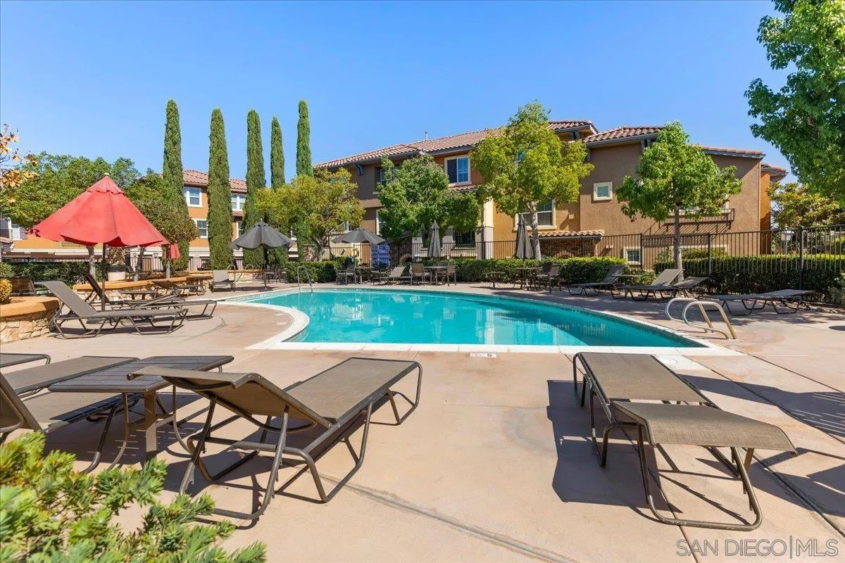 https://cdn.realtyfeed.com/cdn/127/260024075/17416393cca47fc6ed8c7fd8b11090f9.webp