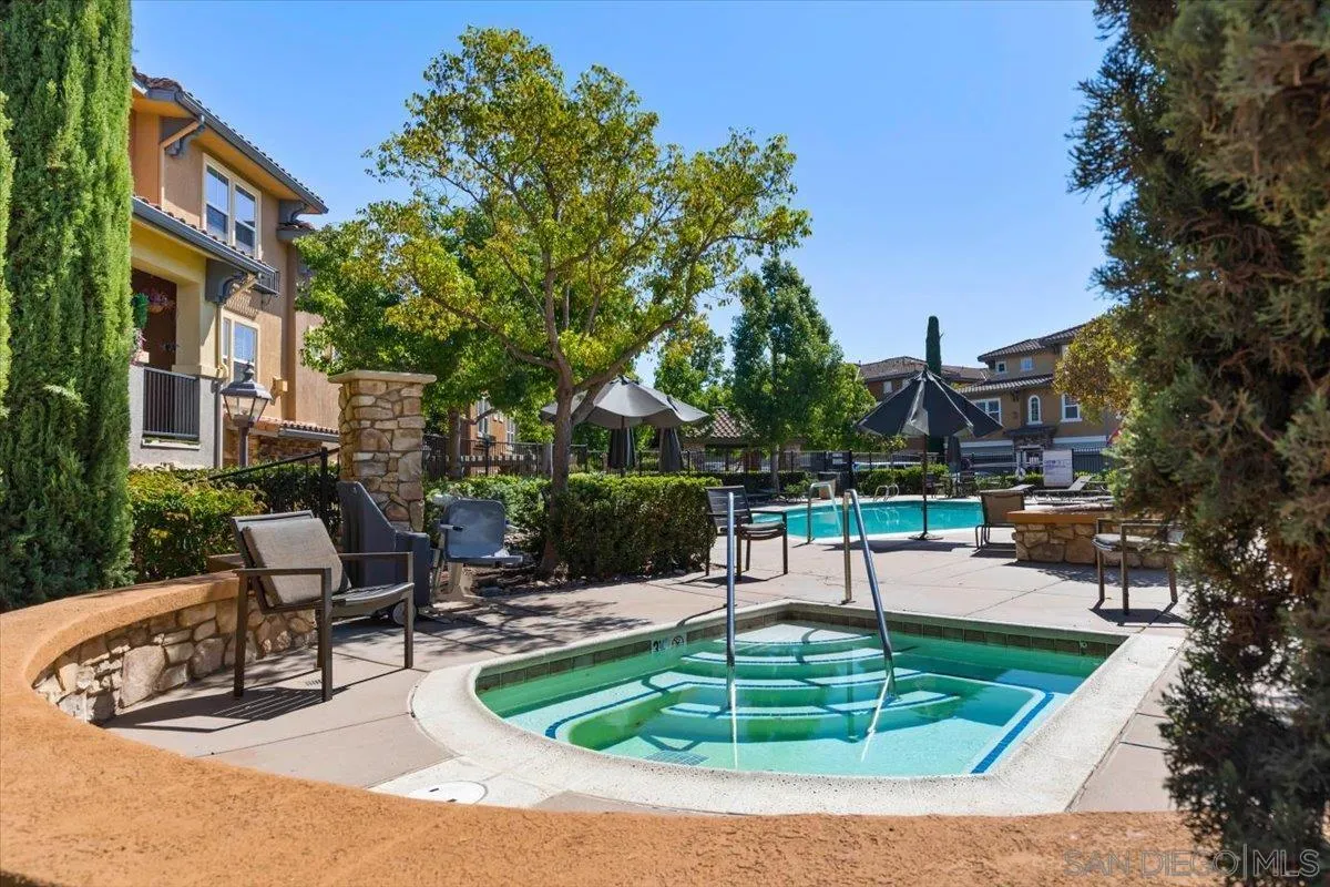 https://cdn.realtyfeed.com/cdn/127/260024075/24dca7ae6c3948a932c5b6cacb159dfe.webp