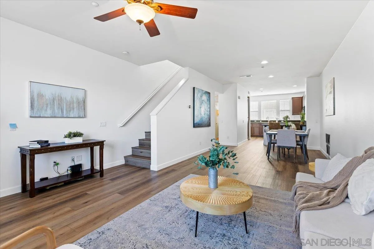 https://cdn.realtyfeed.com/cdn/127/260024075/a5abf1d3041ea4850143c2e371bdb6d7.webp