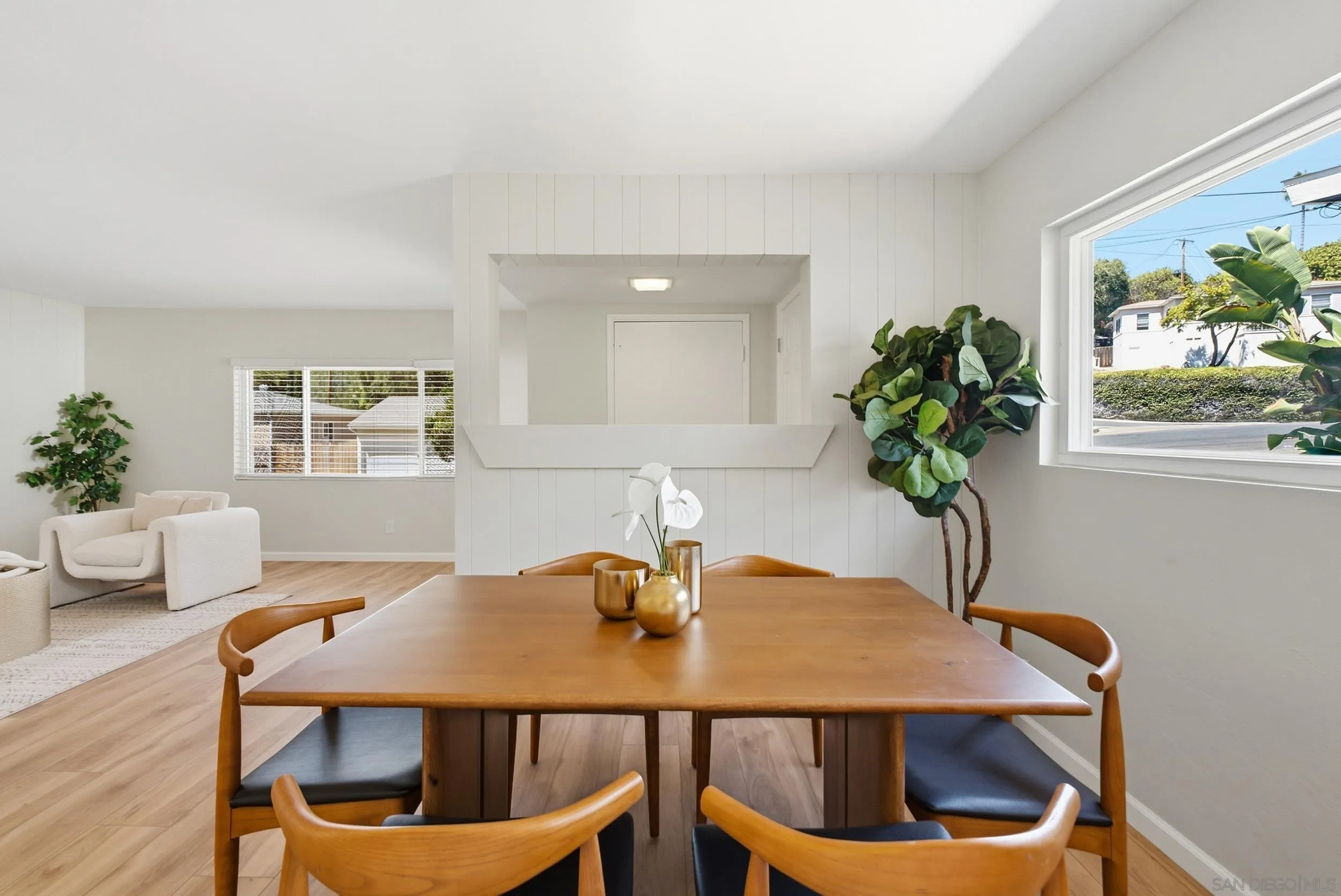 https://cdn.realtyfeed.com/cdn/127/260024076/3ac327524c0c5db907cf68a68a0f0ddf.webp
