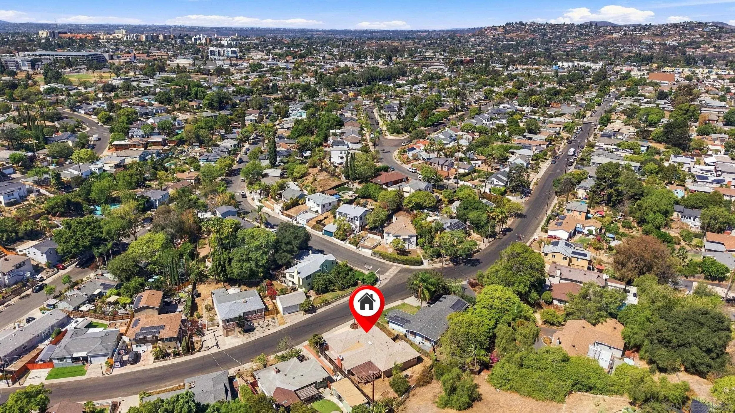 https://cdn.realtyfeed.com/cdn/127/260024076/408578d5dbd00eb0a6b7bdb62e441c07.webp