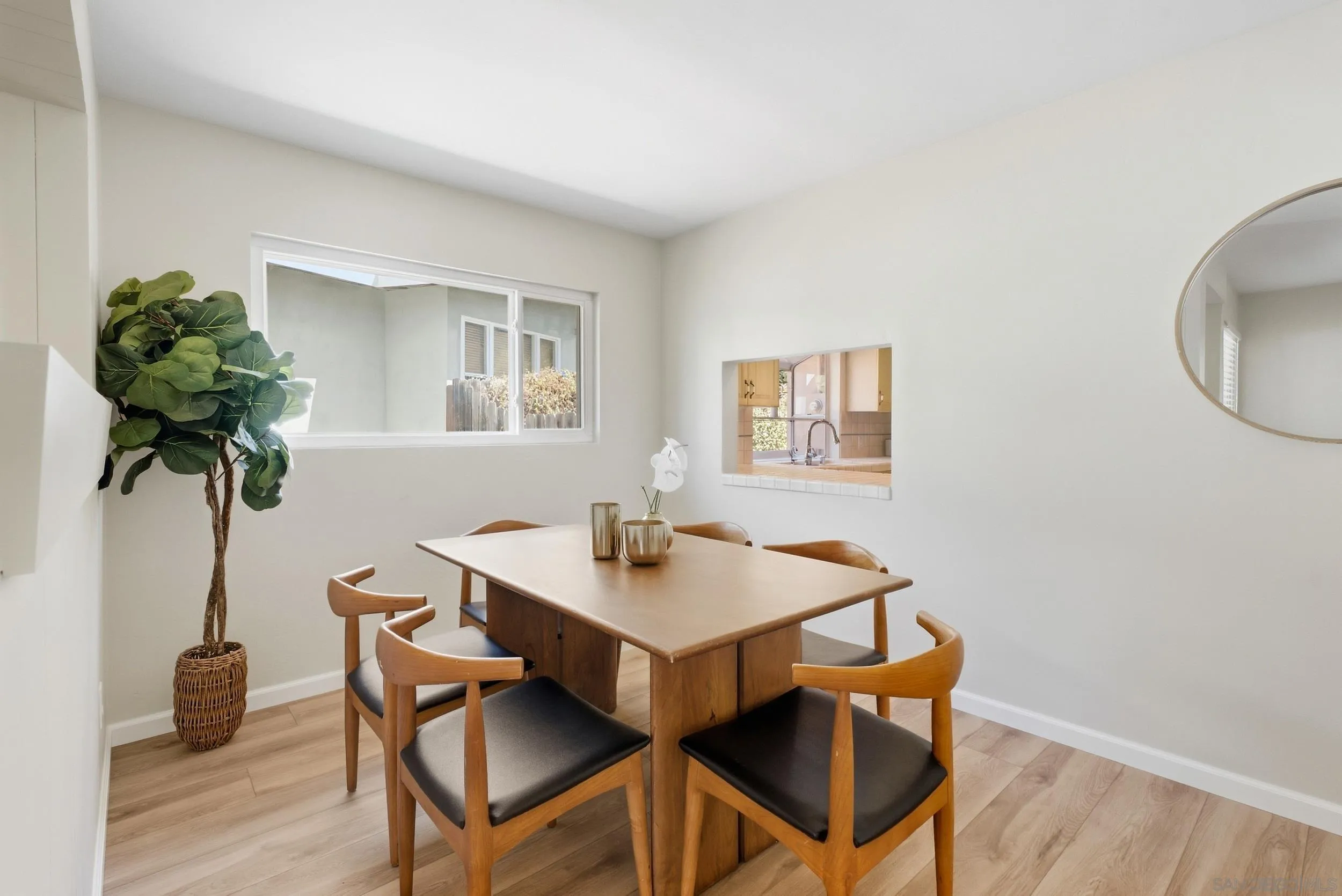 https://cdn.realtyfeed.com/cdn/127/260024076/6f46b31a8b58dea965851242e24b73ba.webp