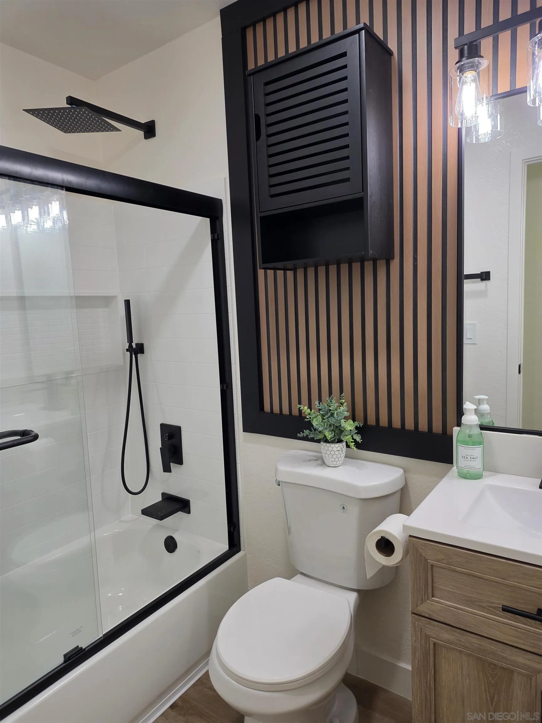 https://cdn.realtyfeed.com/cdn/127/260024077/7ff7690dac8b91b4aa0bbf1def347a9b.webp