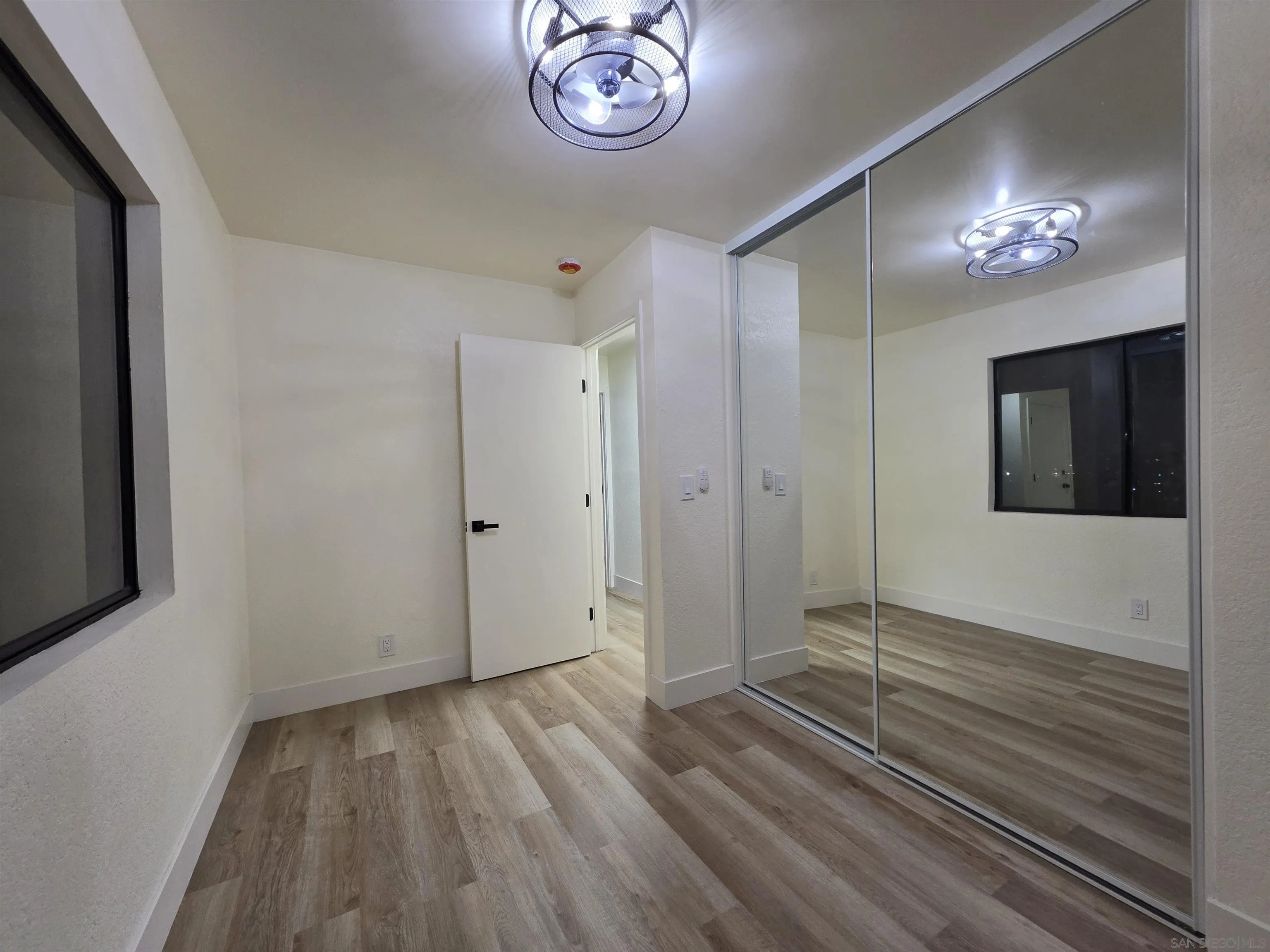 https://cdn.realtyfeed.com/cdn/127/260024077/a2e003e9592b13a08255acc7a7c64d49.webp