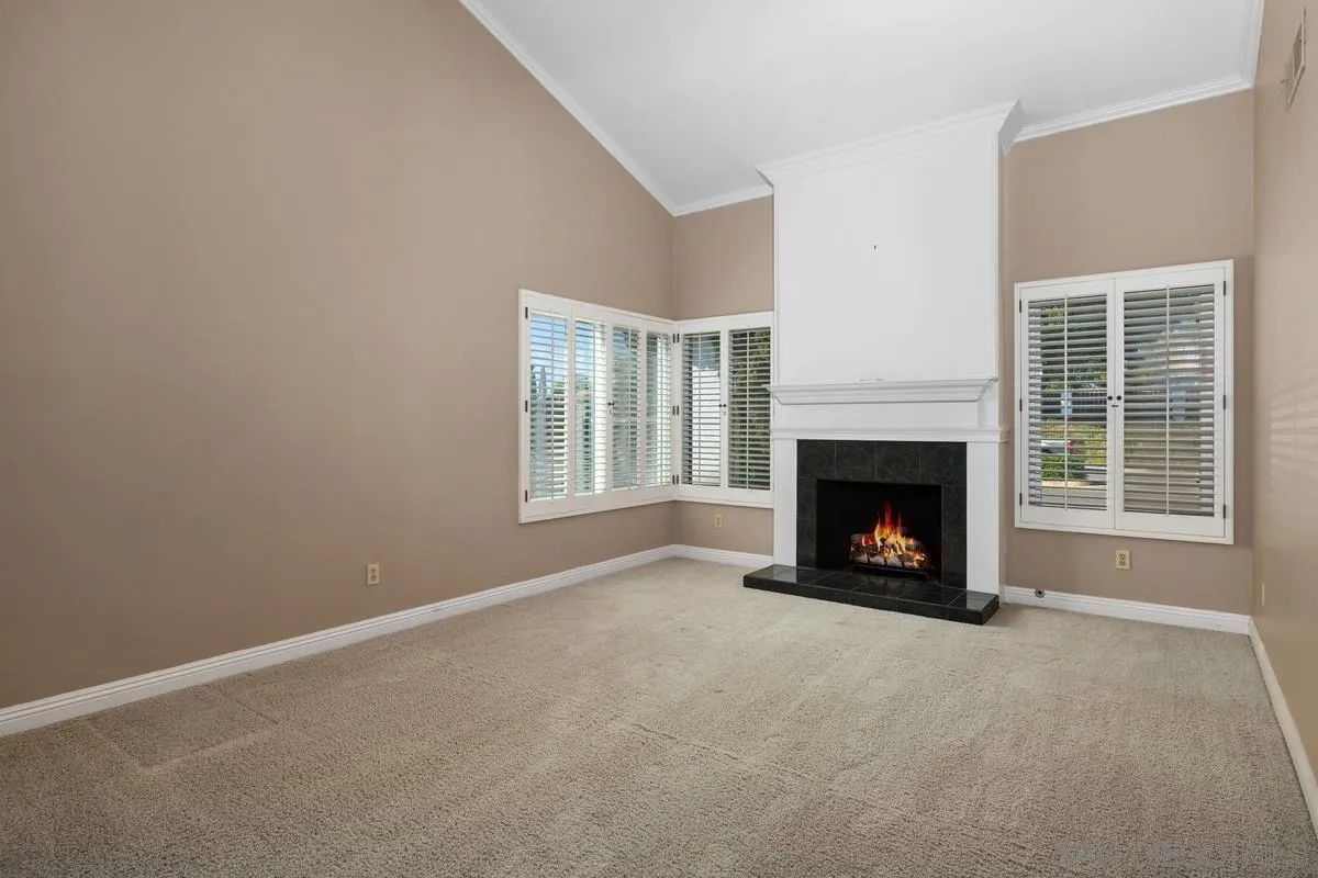 https://cdn.realtyfeed.com/cdn/127/260024080/68d6bfc0572af61f6748e2135634c39c.webp