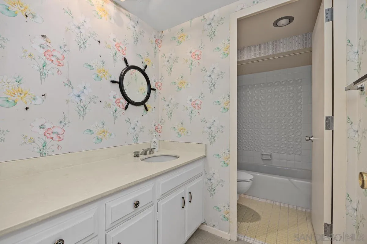 https://cdn.realtyfeed.com/cdn/127/260024082/0ae8799717425d2c32ab2a9db7e56c46.webp