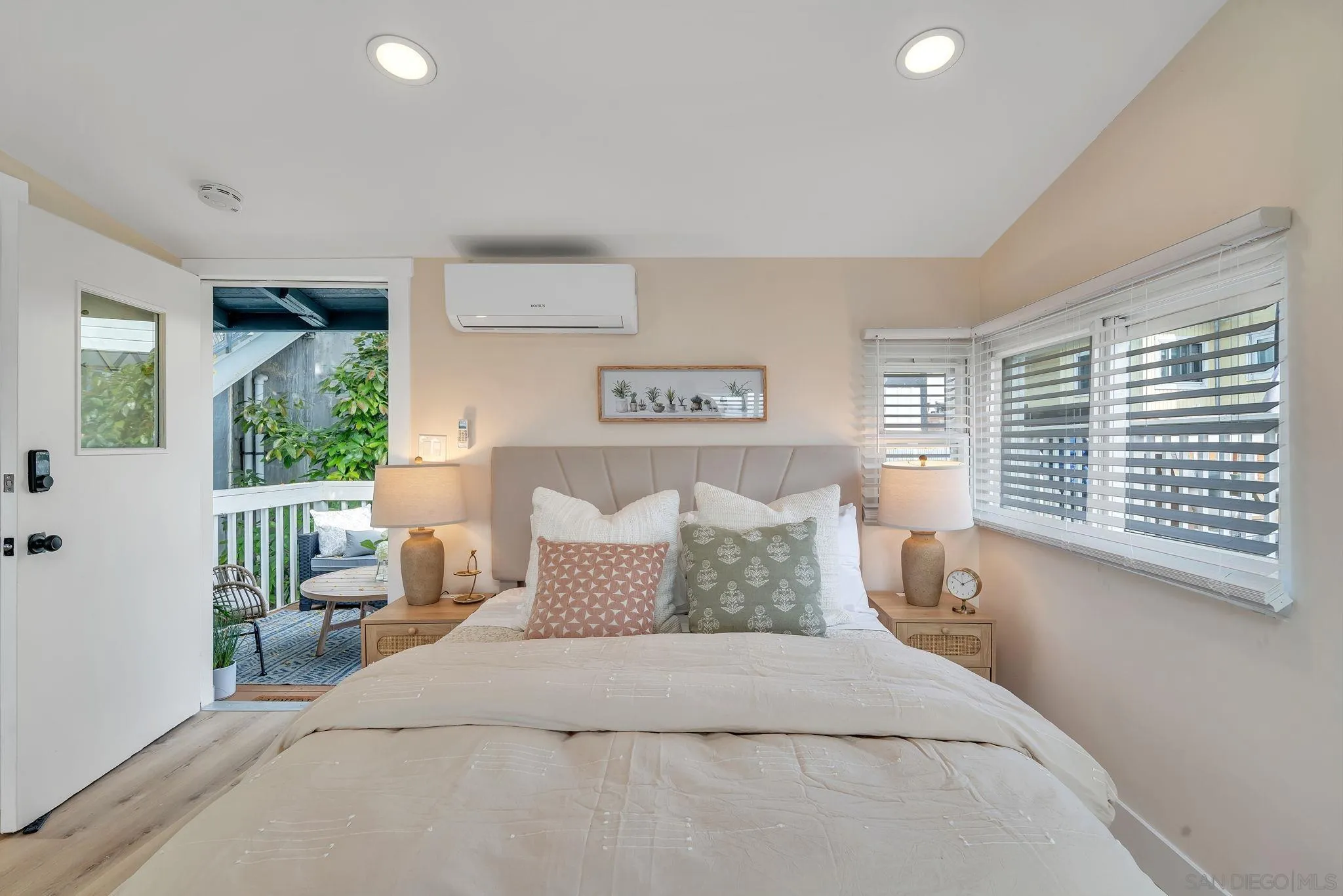 418 Ivy Street, San Diego, CA 92101, photo 54