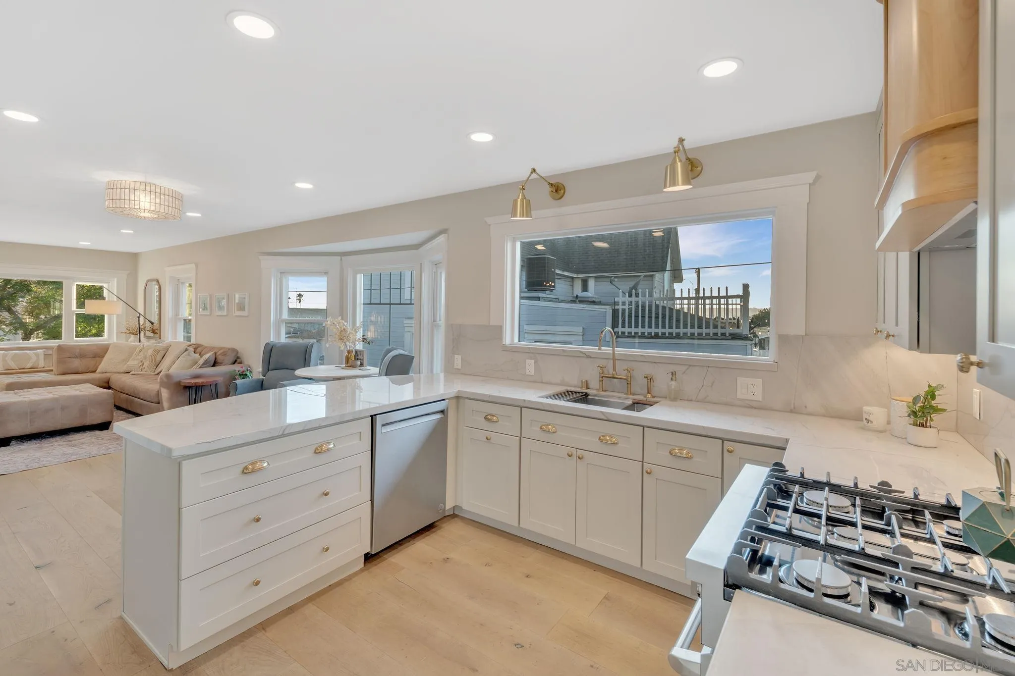 418 Ivy Street, San Diego, CA 92101, photo 15