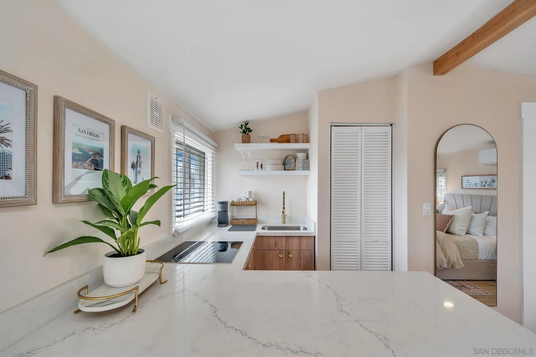 418 Ivy Street, San Diego, CA 92101, photo 49