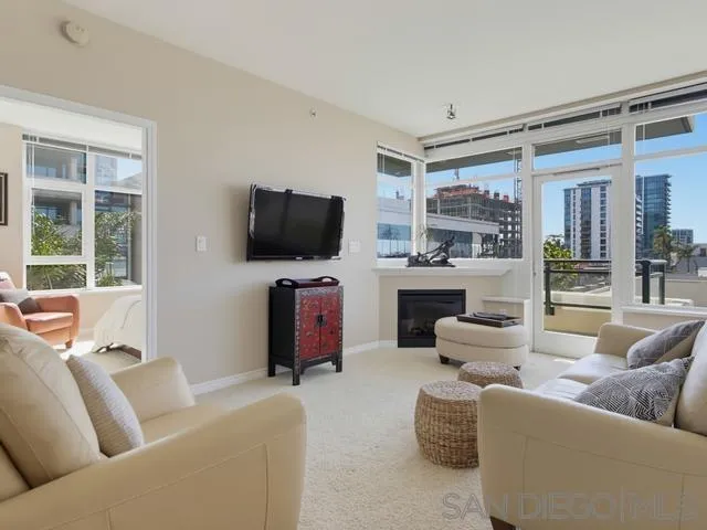 https://cdn.realtyfeed.com/cdn/127/260024084/492caa1901c6134d05a663a7e3930800.webp