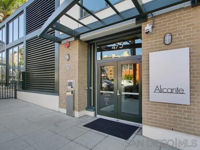https://cdn.realtyfeed.com/cdn/127/260024084/69a28e3f50c34191a132820c7f36edda.webp