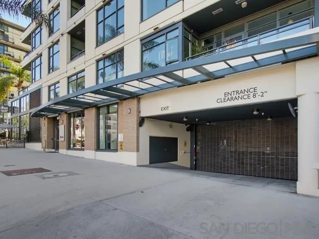 https://cdn.realtyfeed.com/cdn/127/260024084/faed704905d87b8198a6fbbcf39f4c96.webp