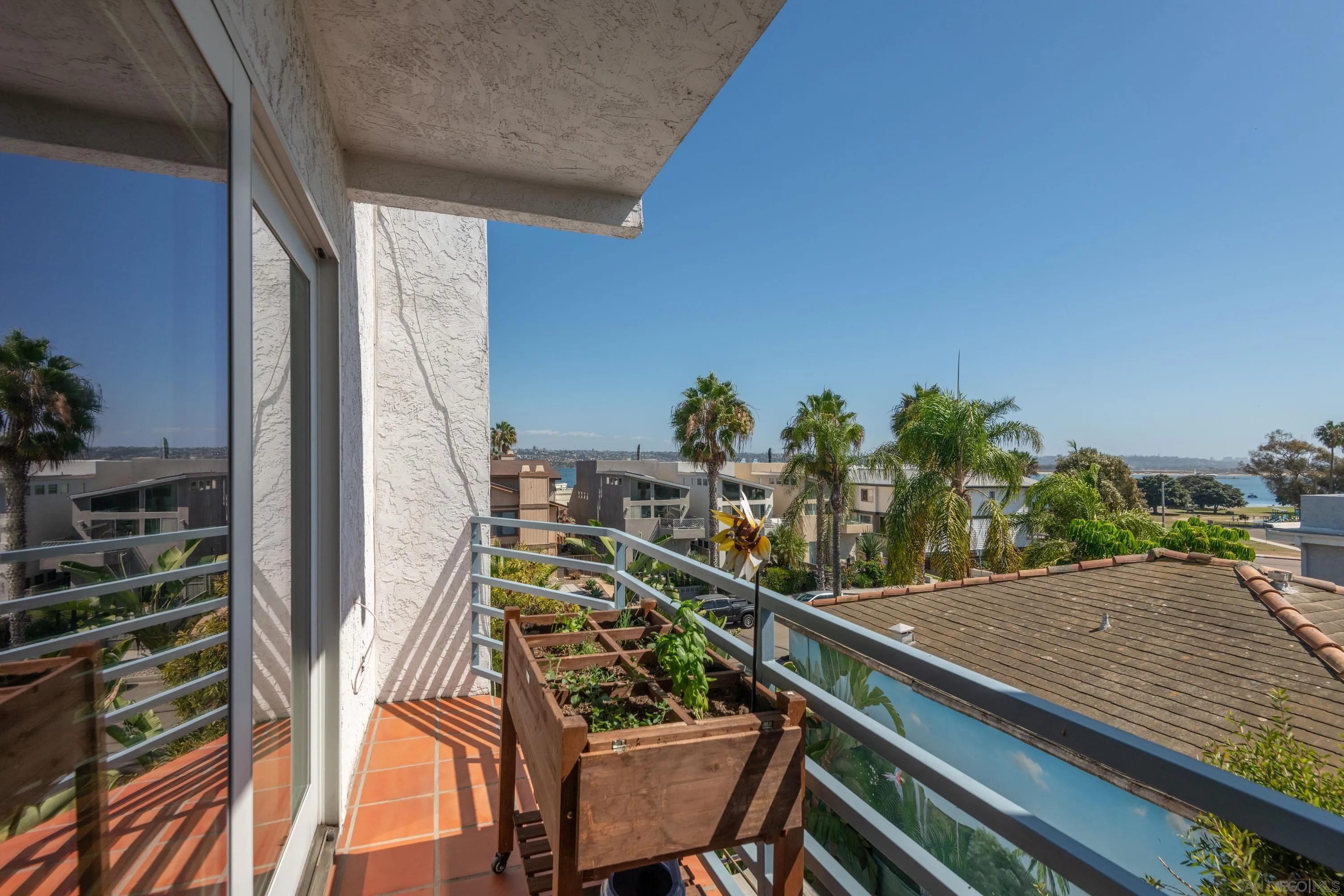 https://cdn.realtyfeed.com/cdn/127/260024088/3e339357bb1937532368e64491d9aefe.webp