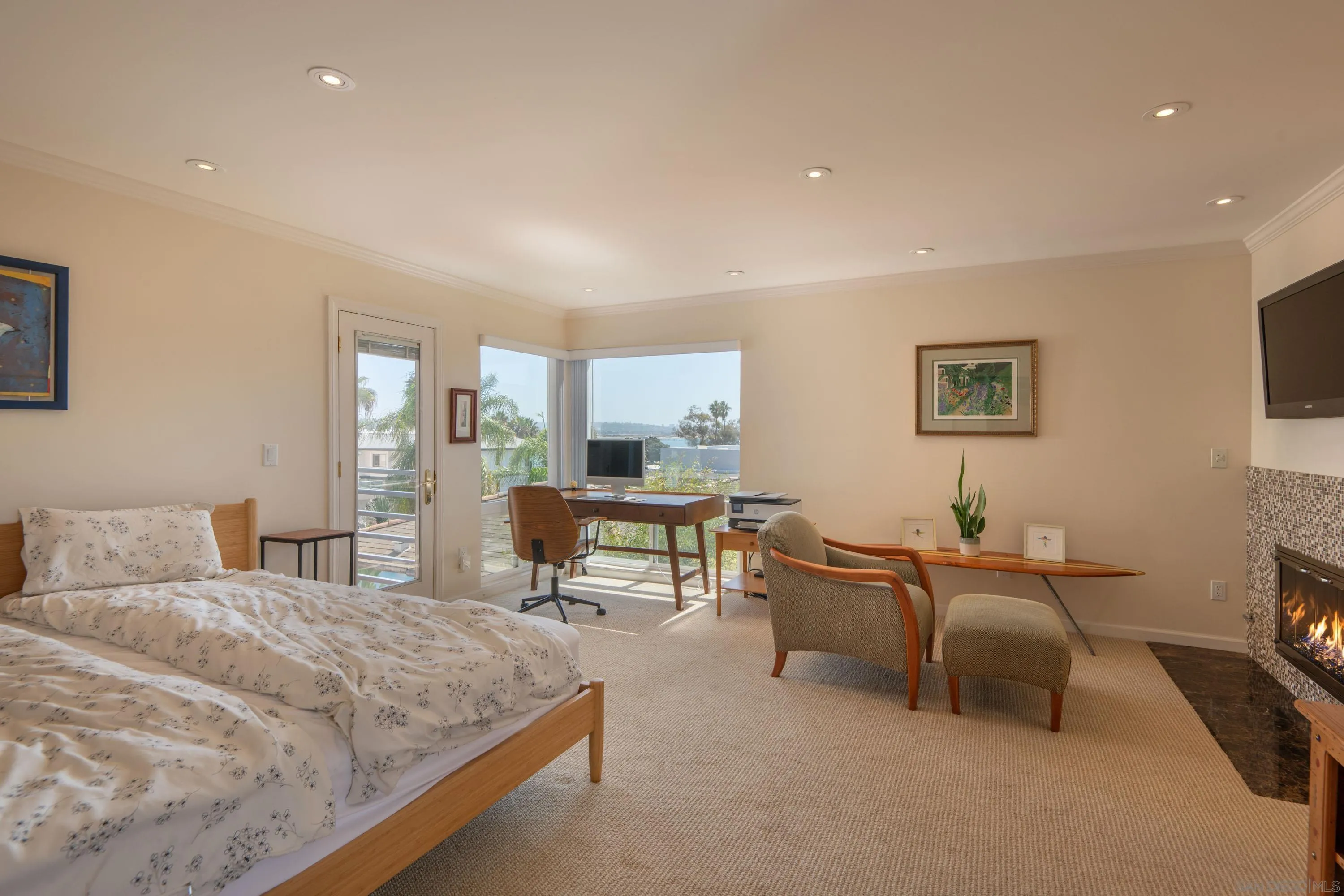 https://cdn.realtyfeed.com/cdn/127/260024088/90cdcdd106afe882360837c4c1d1dfc5.webp