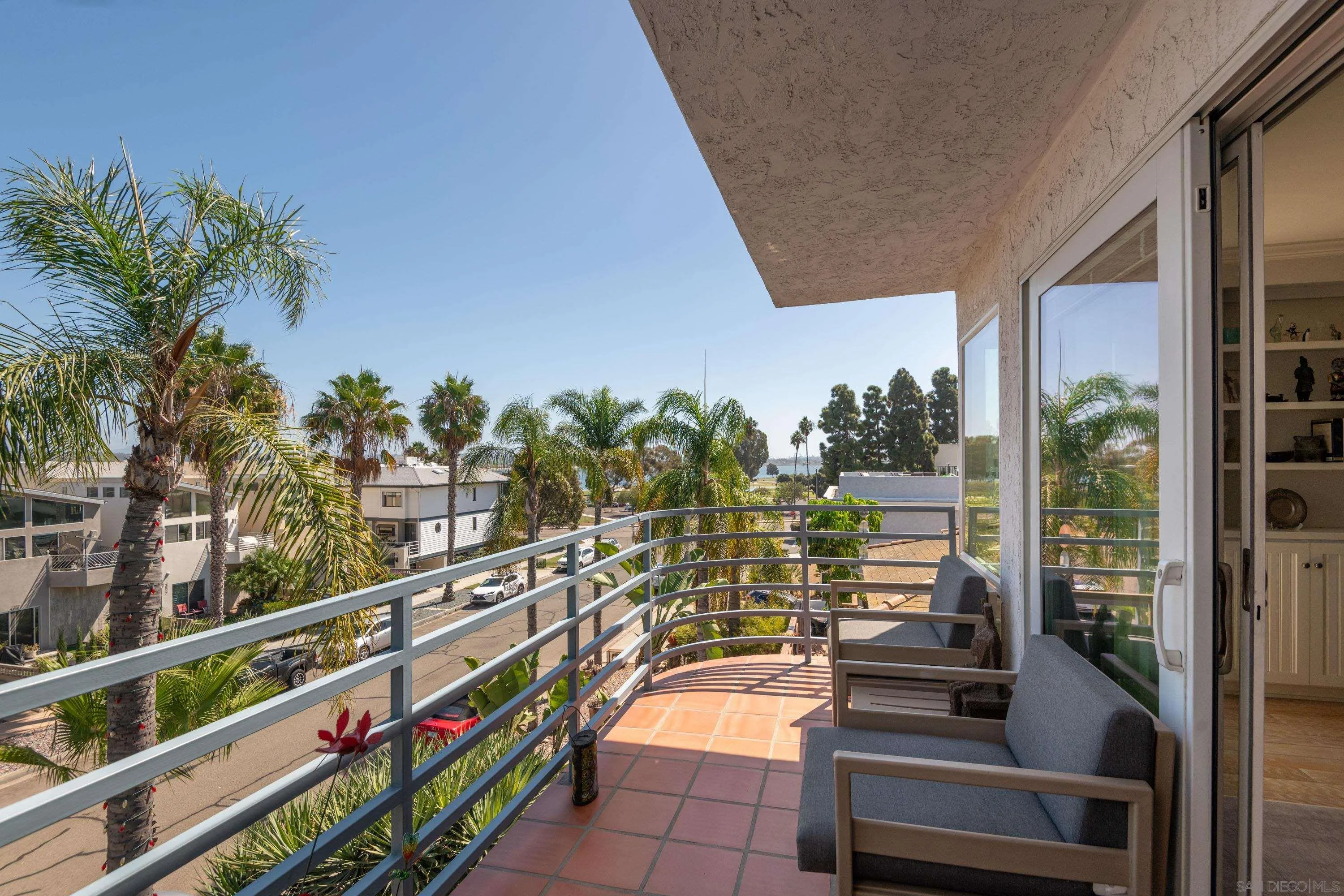 https://cdn.realtyfeed.com/cdn/127/260024088/977deb891d200b8f4851292c067c1f17.webp