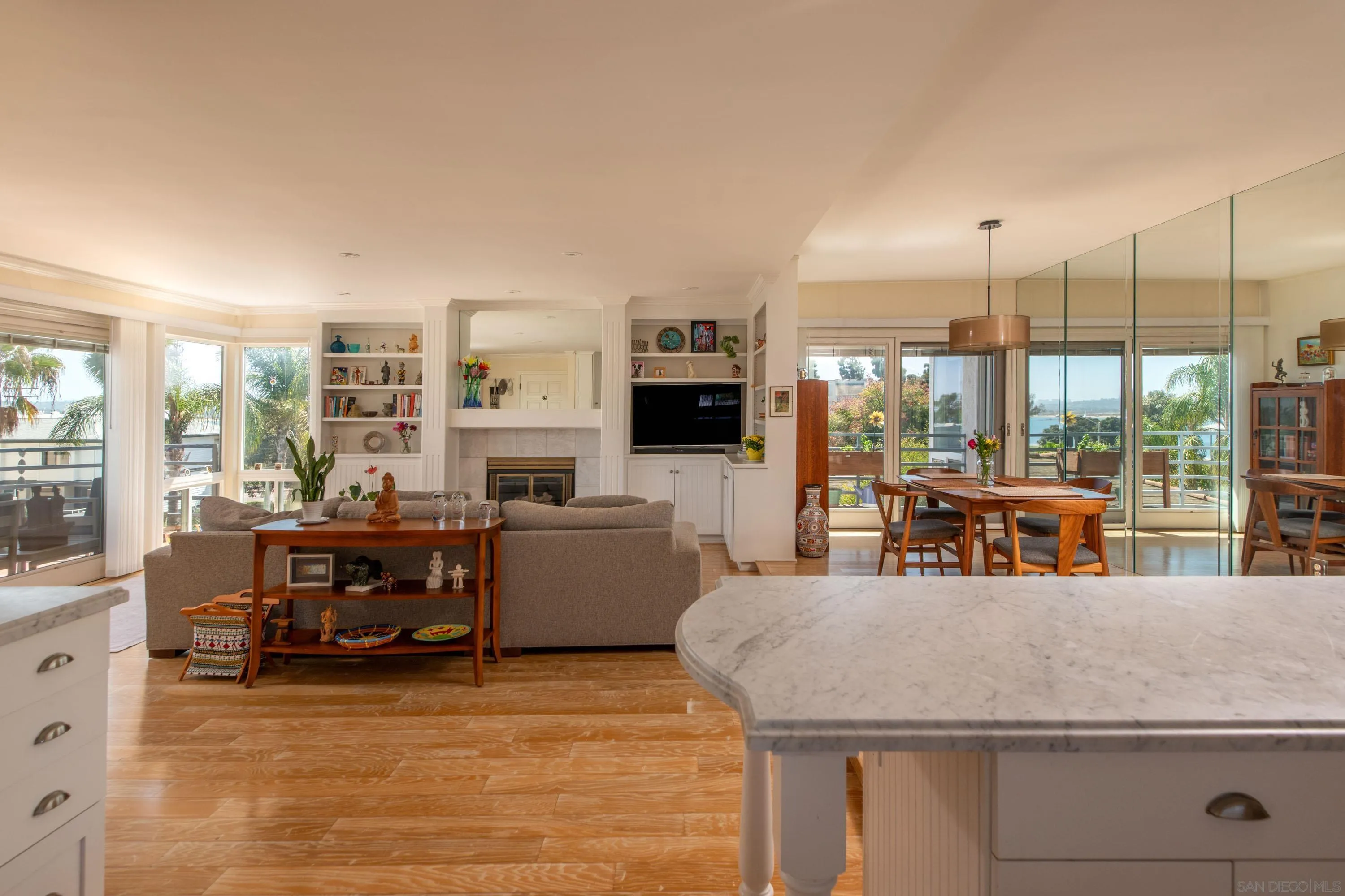https://cdn.realtyfeed.com/cdn/127/260024088/f2238e9e116f7c365b5af0db3feff78b.webp