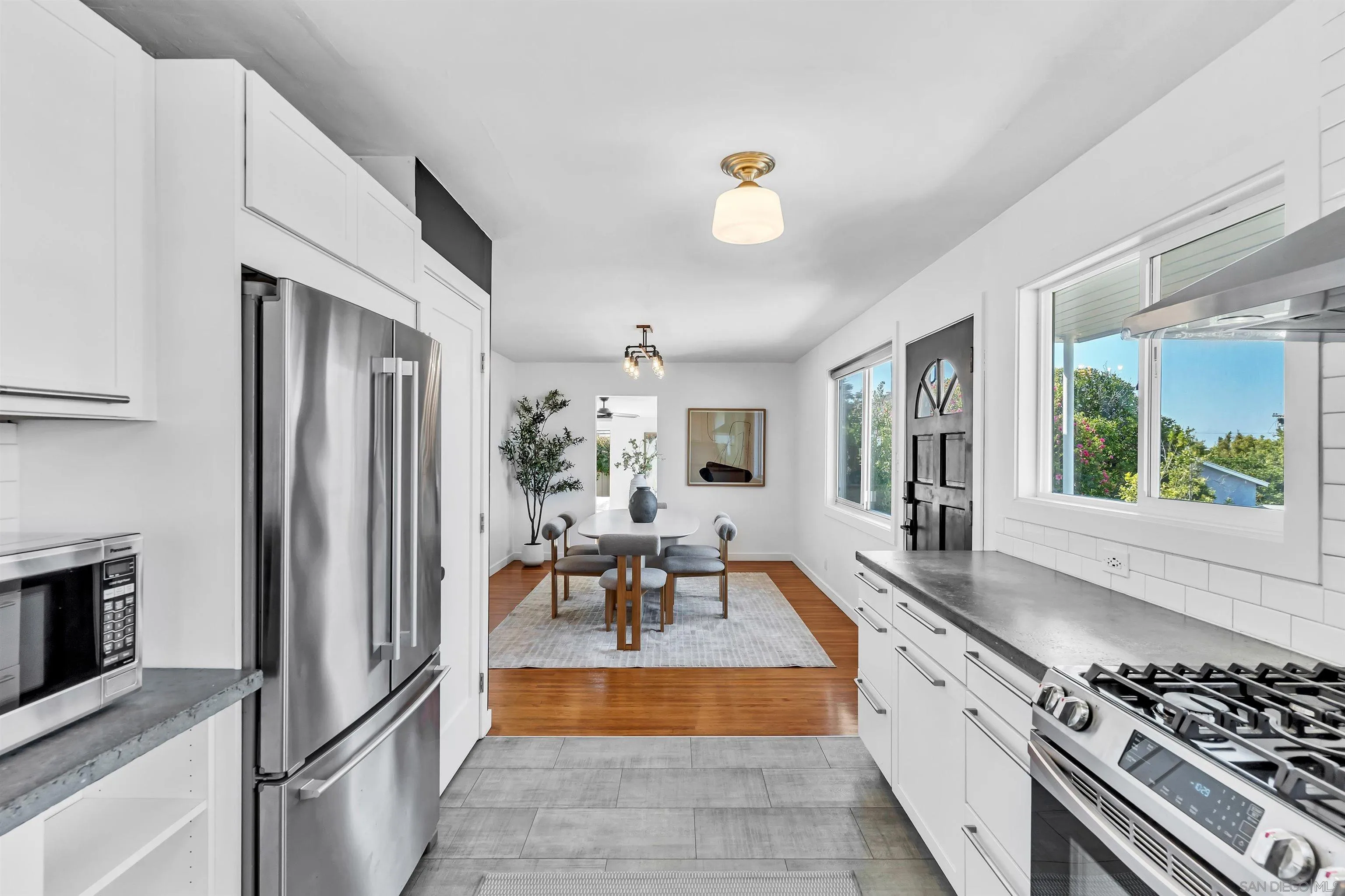 https://cdn.realtyfeed.com/cdn/127/260024091/2c0071971138d6da569e86da20674809.webp
