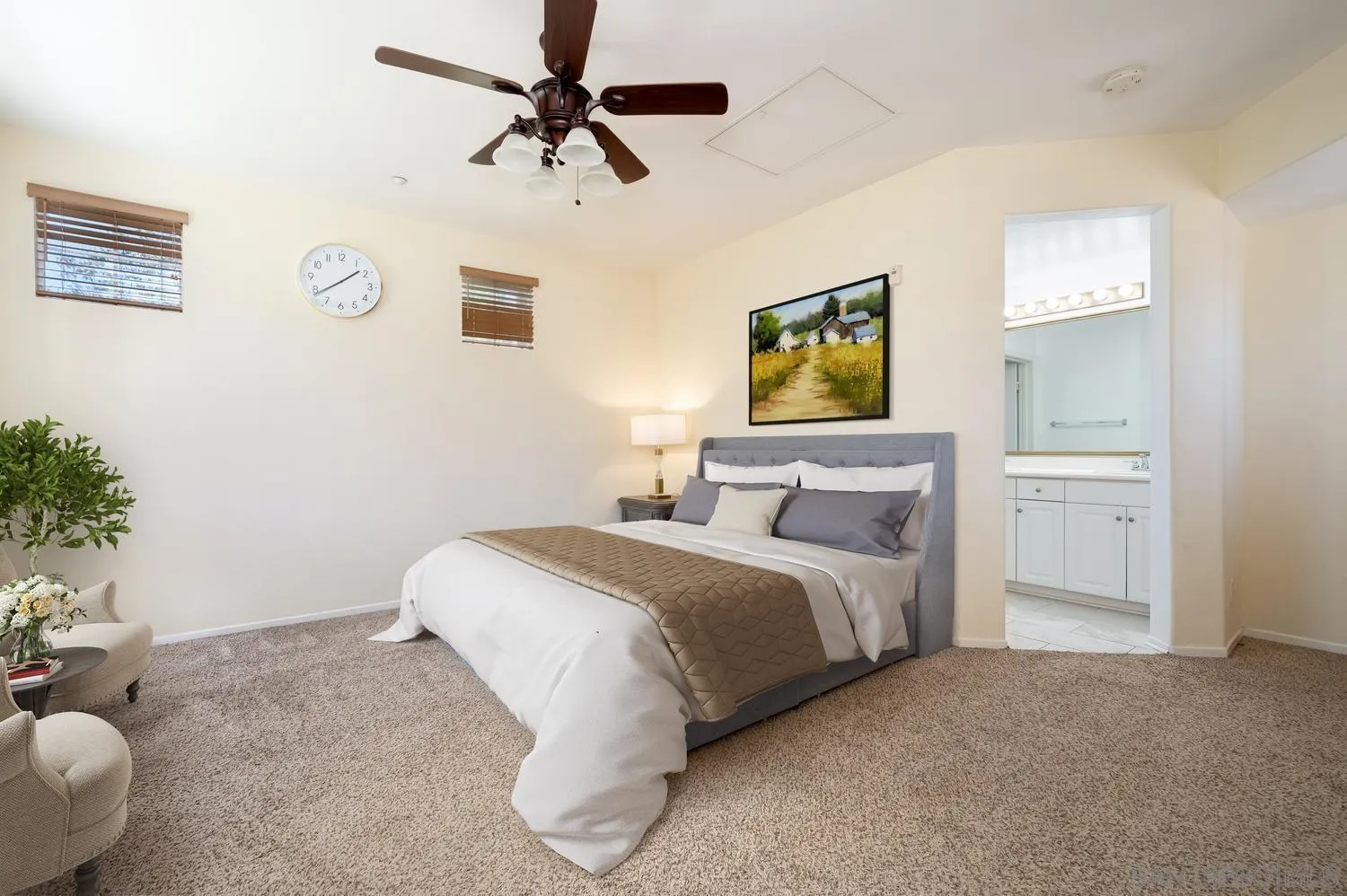 https://cdn.realtyfeed.com/cdn/127/260024092/190ffbdd5494f49f7821769ba9bec70b.webp