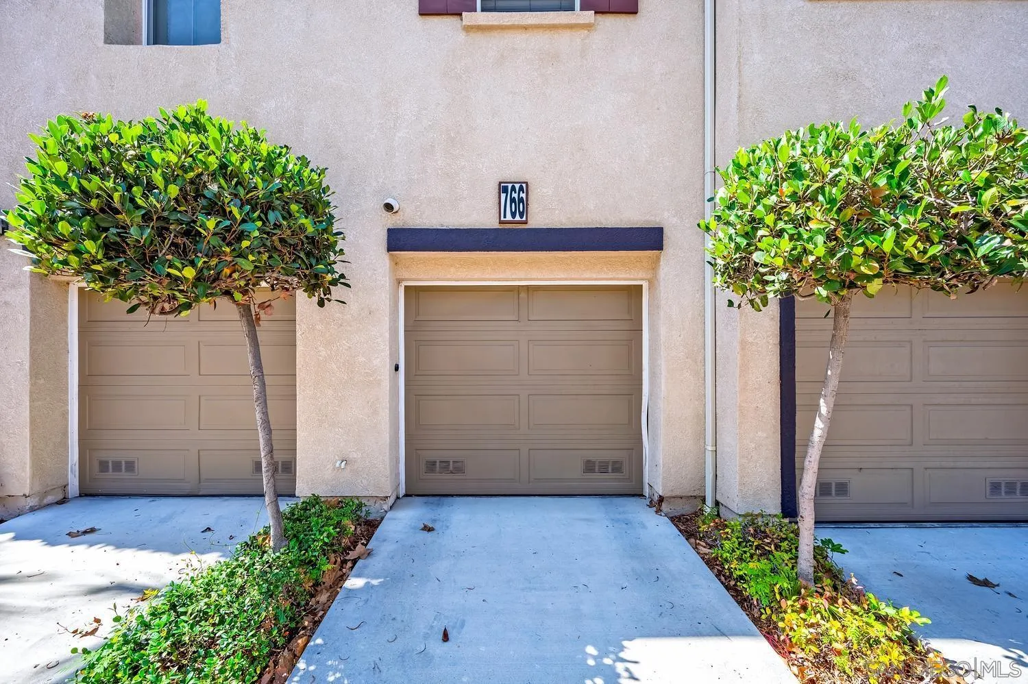https://cdn.realtyfeed.com/cdn/127/260024092/8c7403d89a2c871e0a0fb3a9ca993d8f.webp