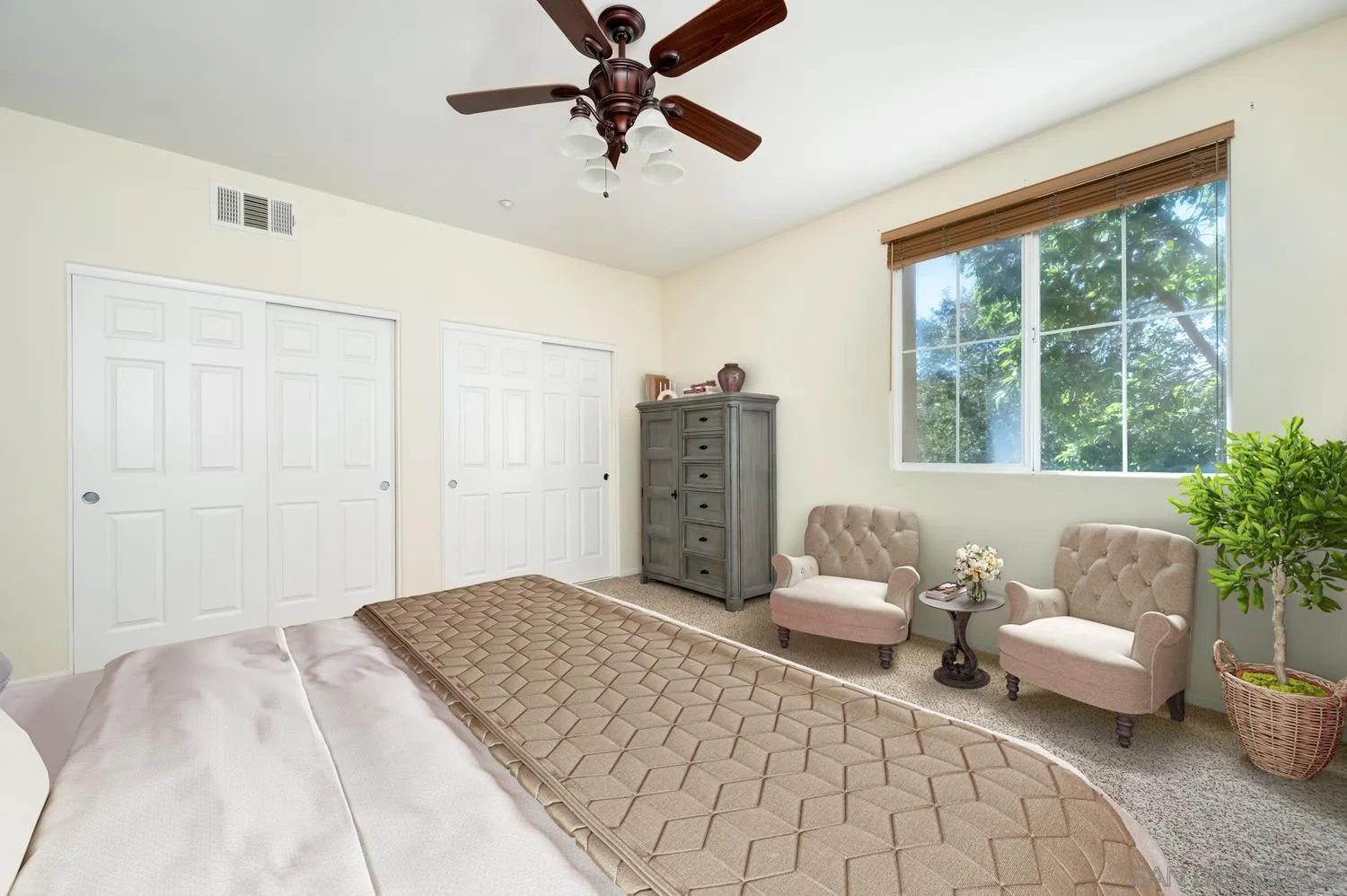 https://cdn.realtyfeed.com/cdn/127/260024092/ade27945489a880230e06e565d6d7bfc.webp