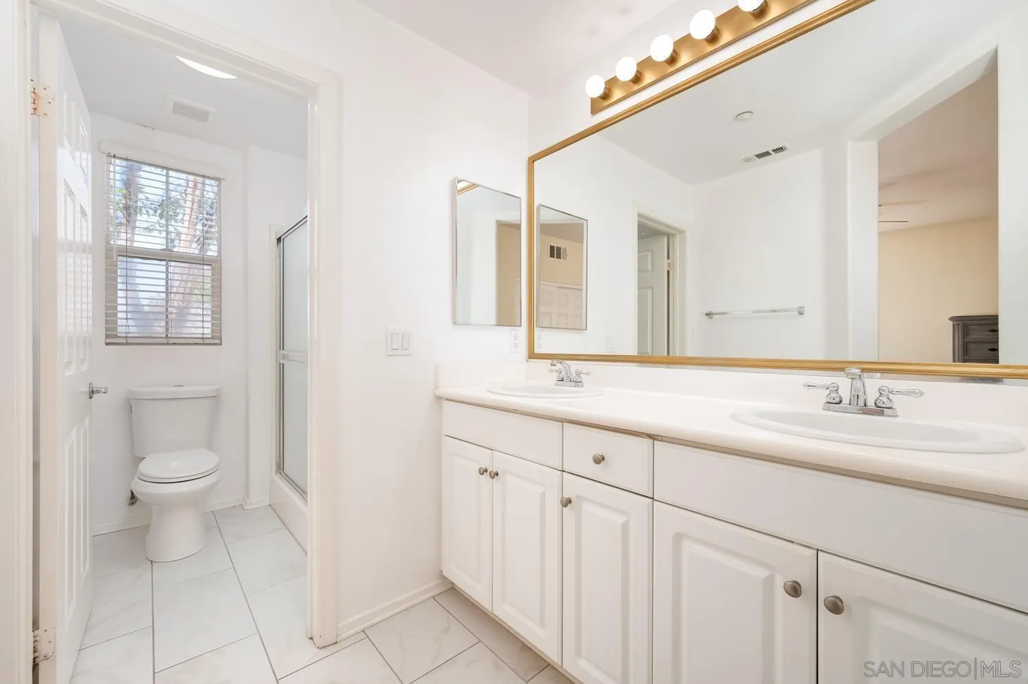 https://cdn.realtyfeed.com/cdn/127/260024092/f0c3e475daace56e9dce96de42961126.webp