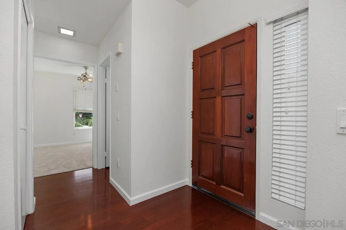 10927 Matinal Cir, San Diego, CA 92127, photo 9