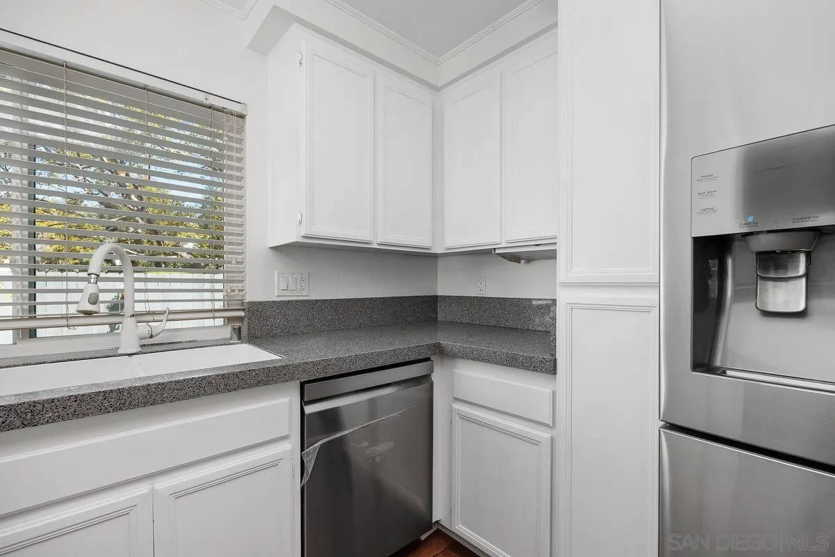 10927 Matinal Cir, San Diego, CA 92127, photo 17