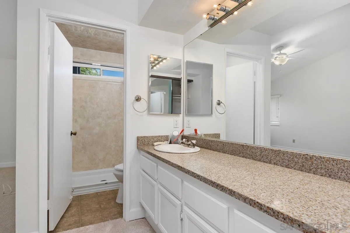 10927 Matinal Cir, San Diego, CA 92127, photo 24