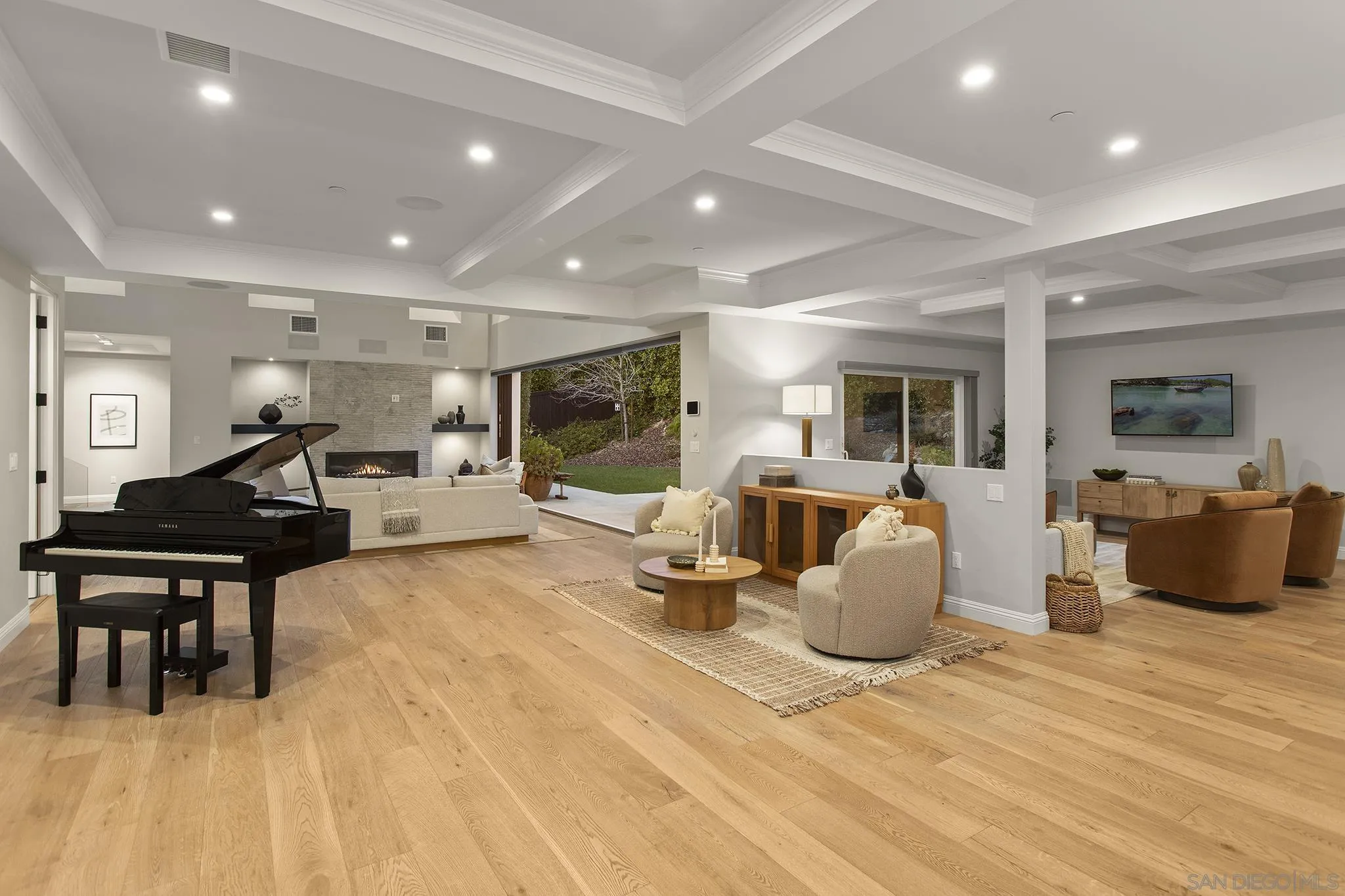 https://cdn.realtyfeed.com/cdn/127/260024097/dbdc189ff4a5fefbb6b2831172e2d283.webp