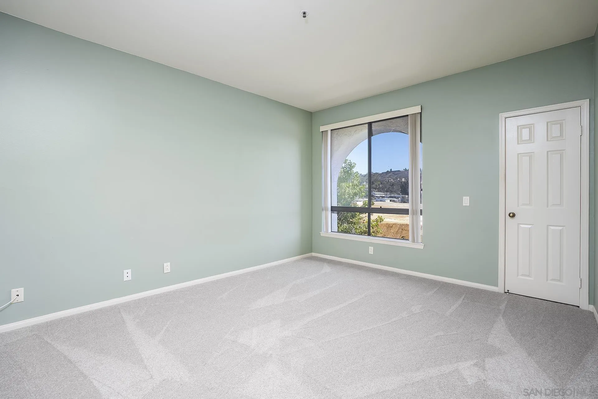 https://cdn.realtyfeed.com/cdn/127/260024099/07f929cba4f67fb8c3ef340d5d984655.webp